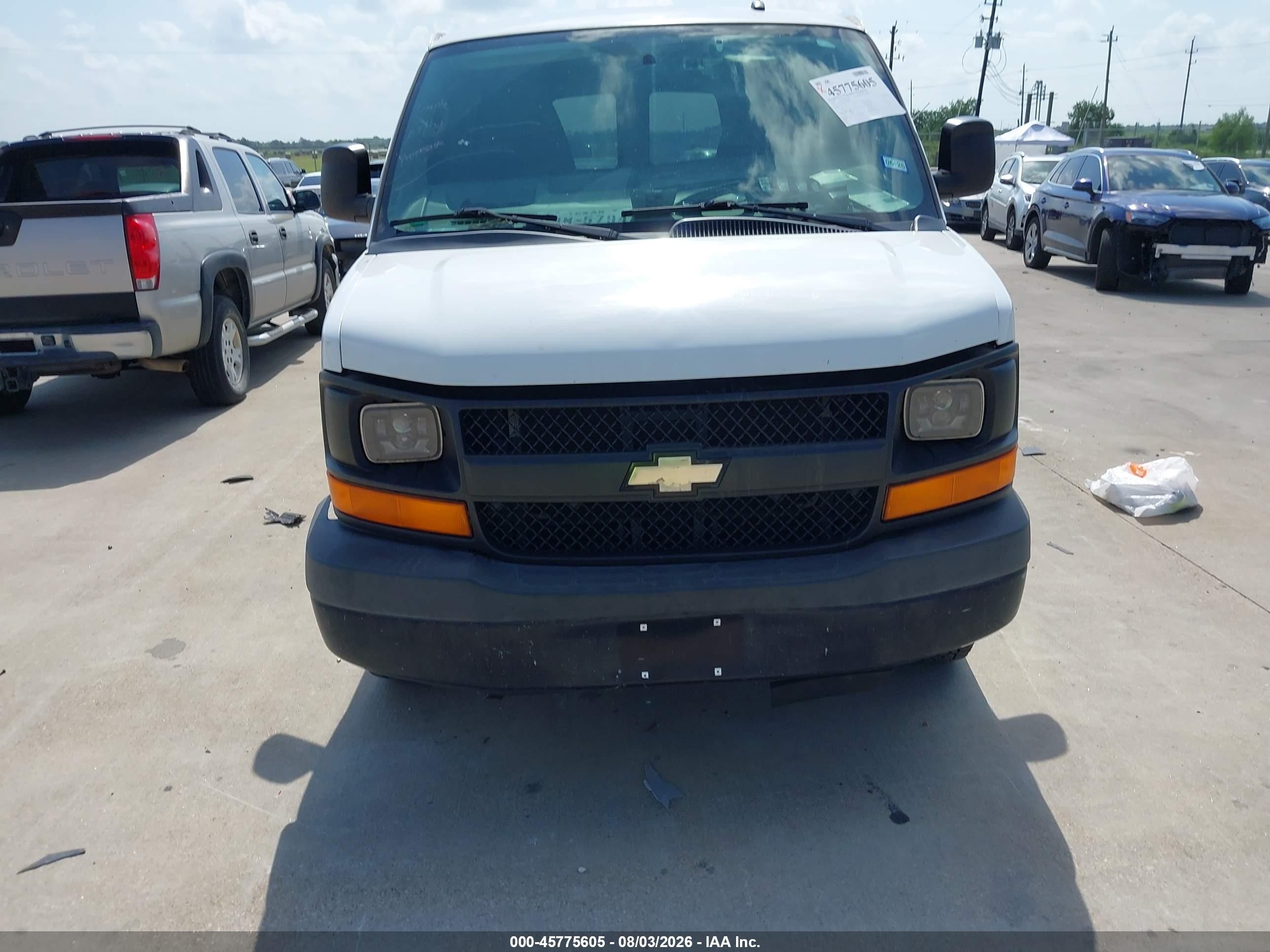 2014 Chevrolet Express 2500 Work Van White vin: 1GCWGFFA0E1188867