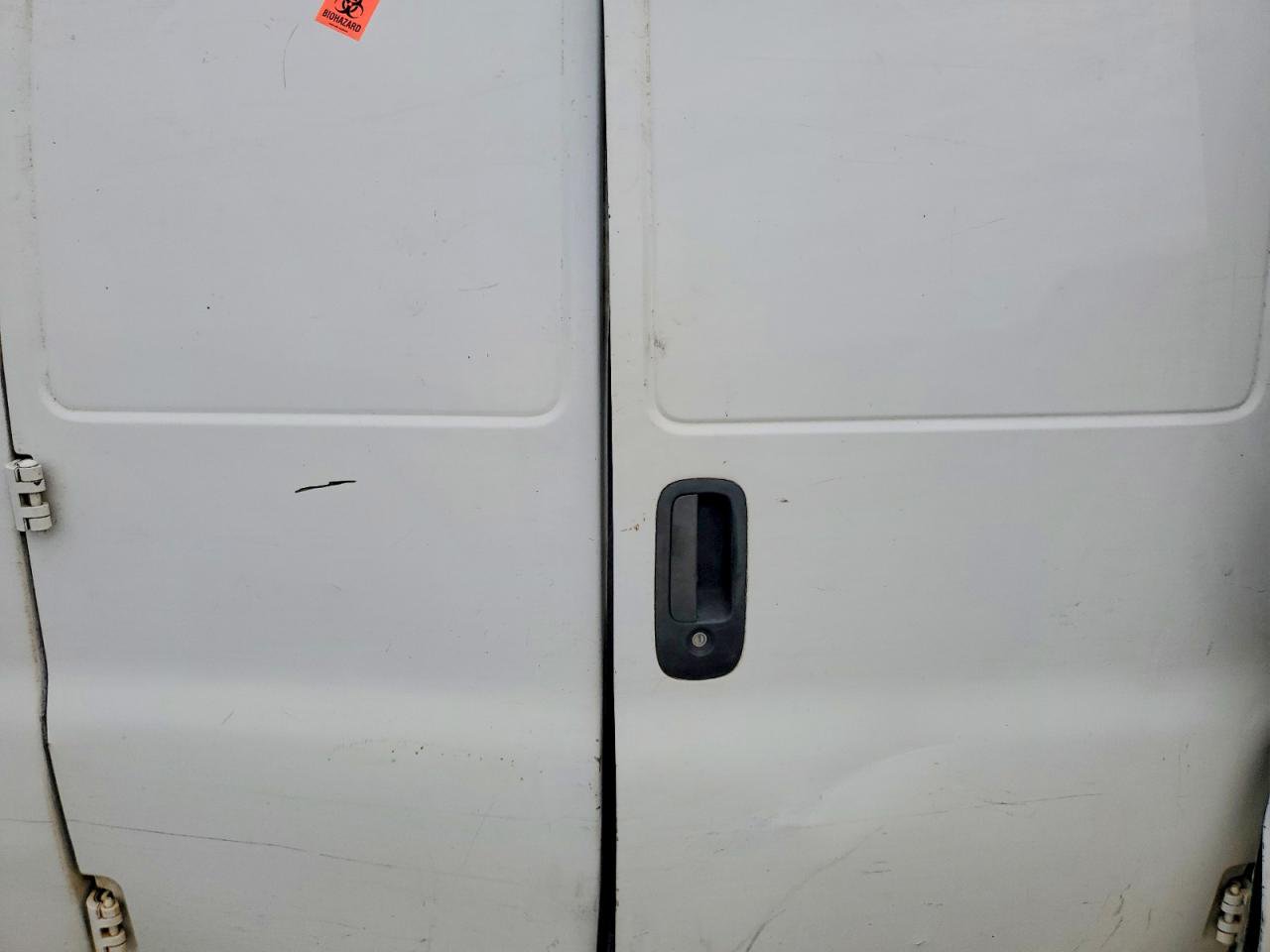 2011 Chevrolet Express G2500 Белый vin: 1GCWGFFA1B1132321