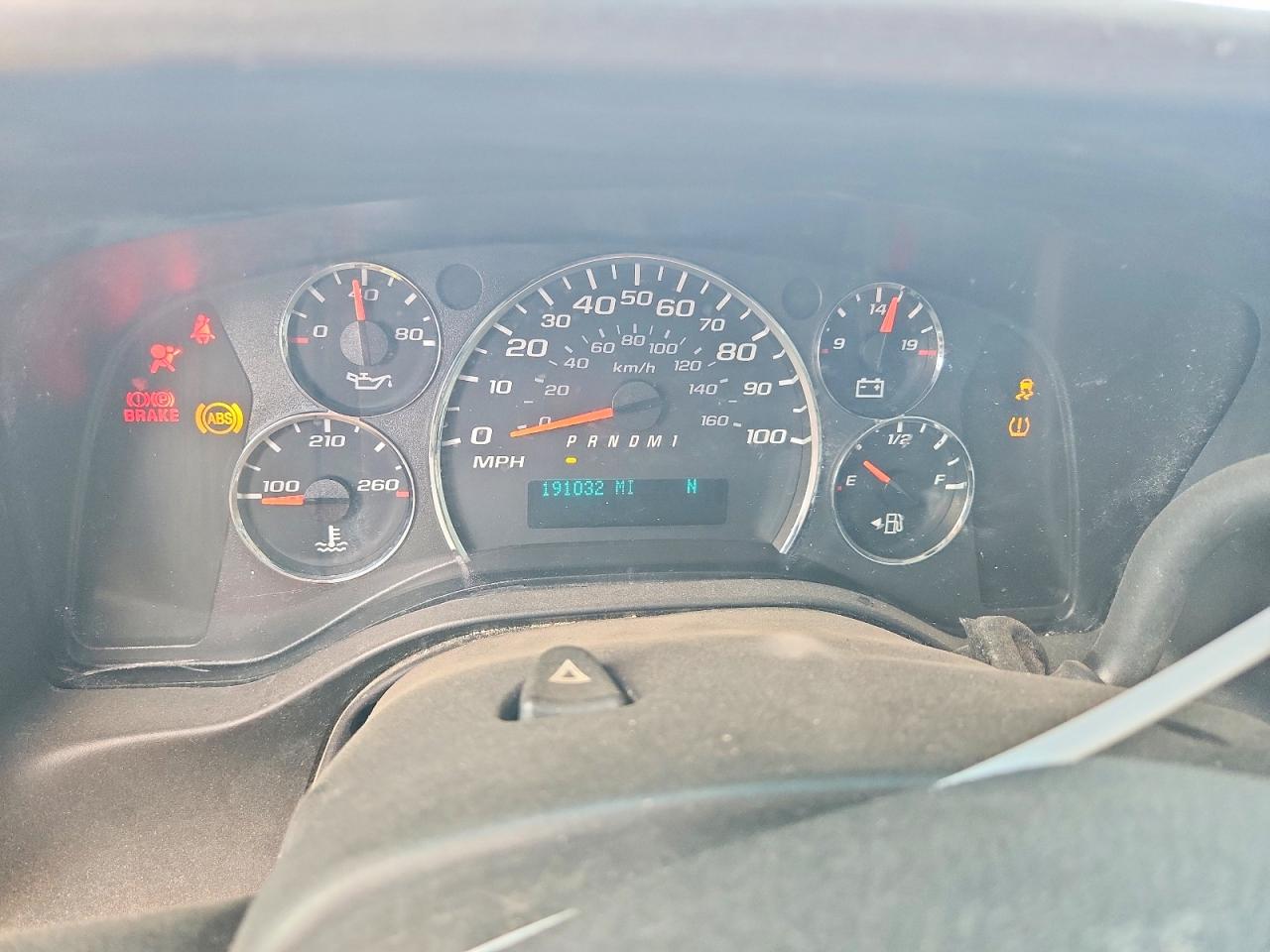 2012 Chevrolet Express G2500 White vin: 1GCWGFFA1C1180032
