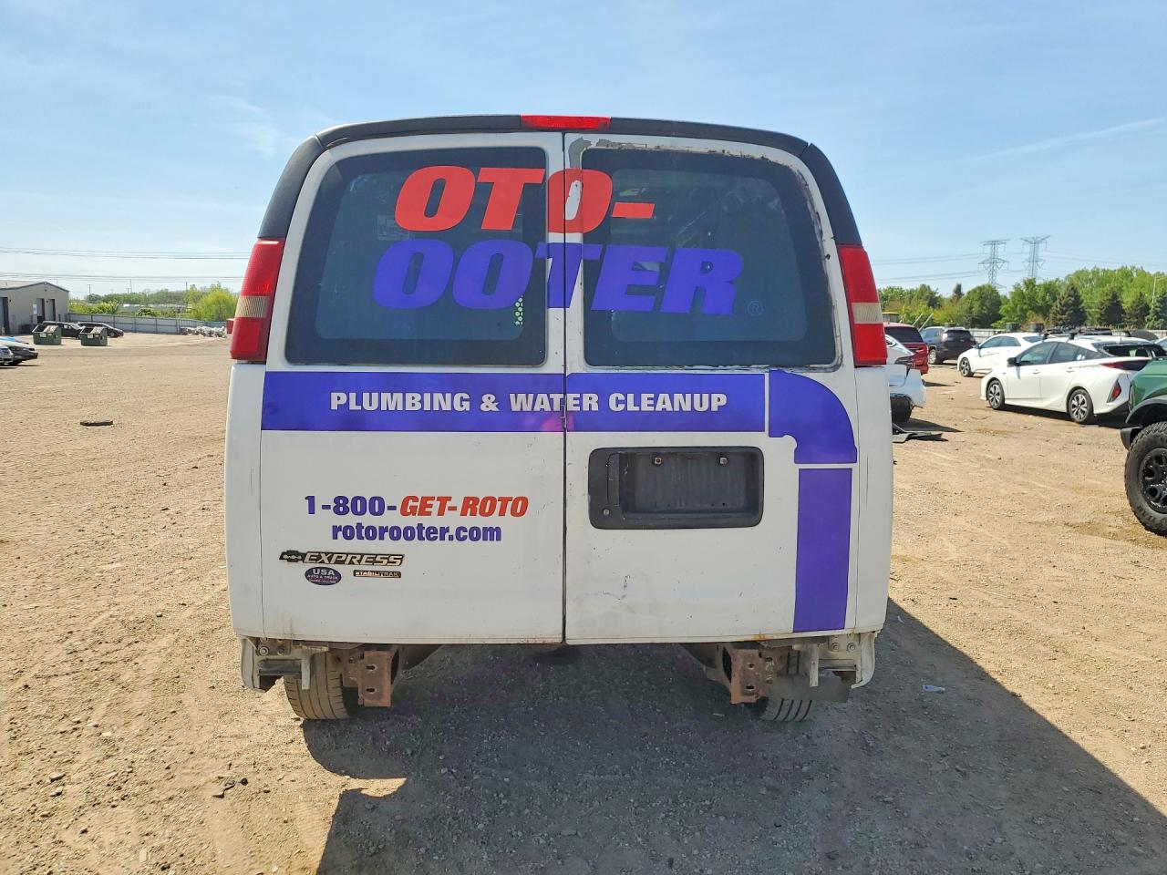 2012 Chevrolet Express G2500 White vin: 1GCWGFFA1C1180032