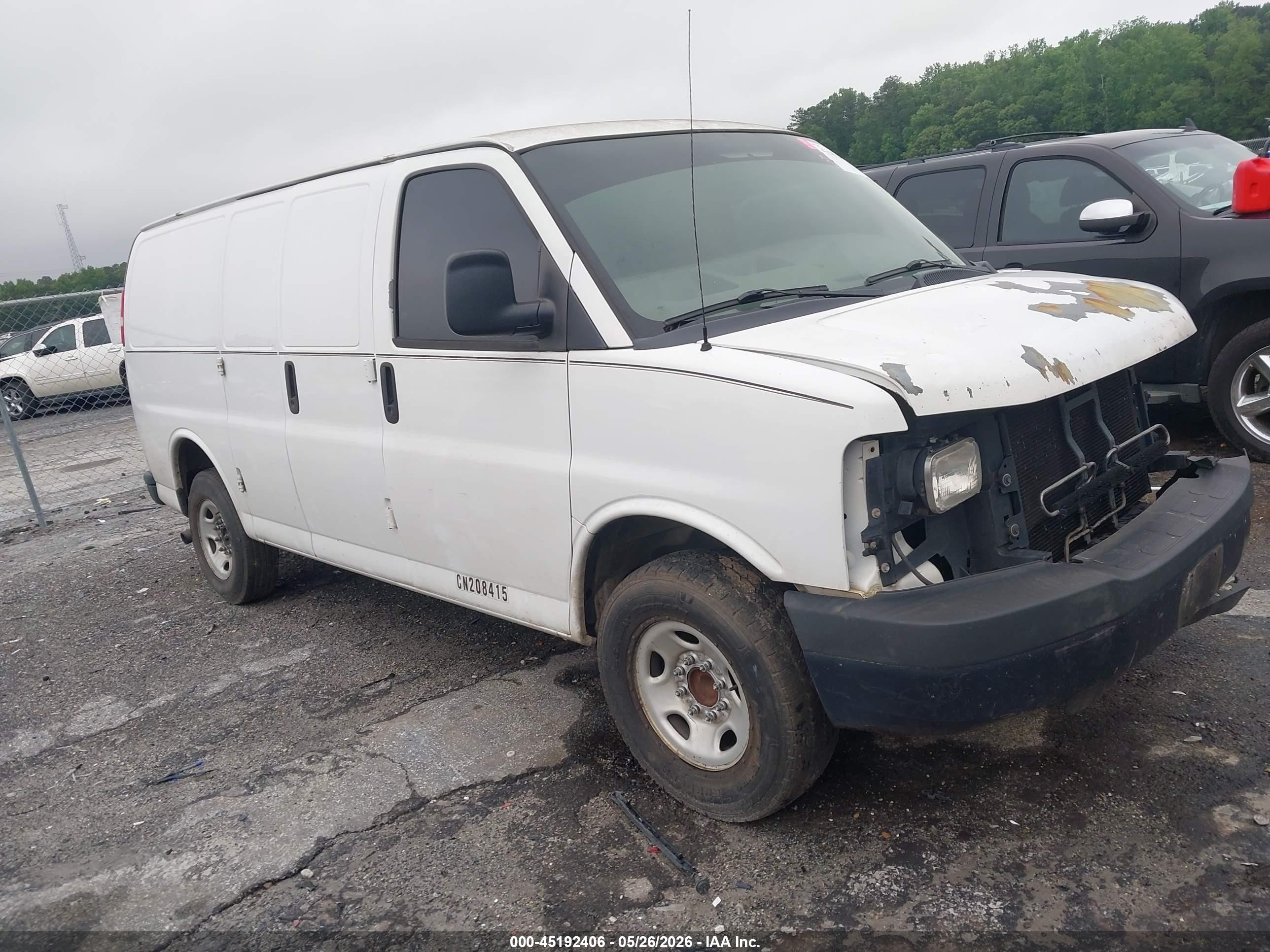 2011 Chevrolet Express 2500 Work Van White vin: 1GCWGFFA3B1125855