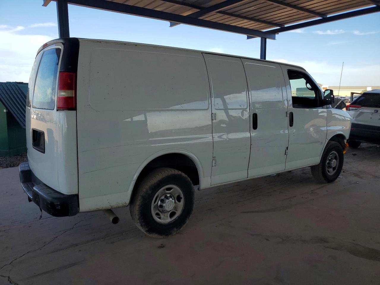 2014 Chevrolet Express G2500 White vin: 1GCWGFFA5E1190906