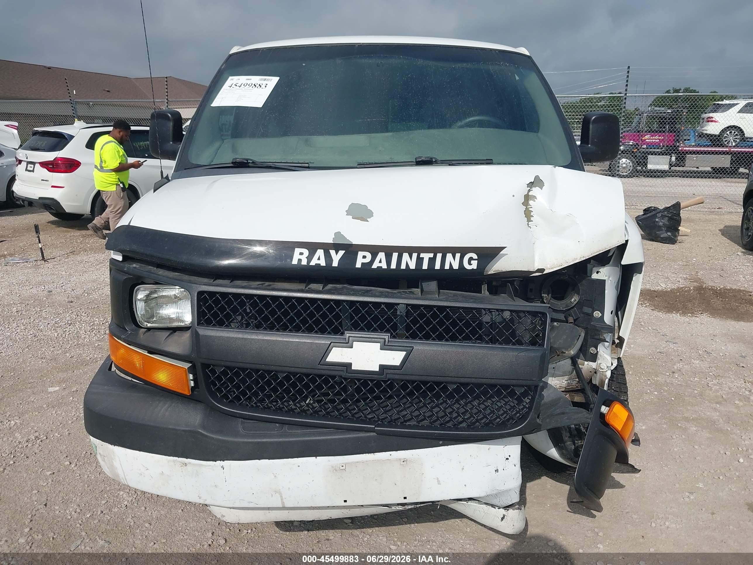 2012 Chevrolet Express 2500 Work Van White vin: 1GCWGFFA6C1140349