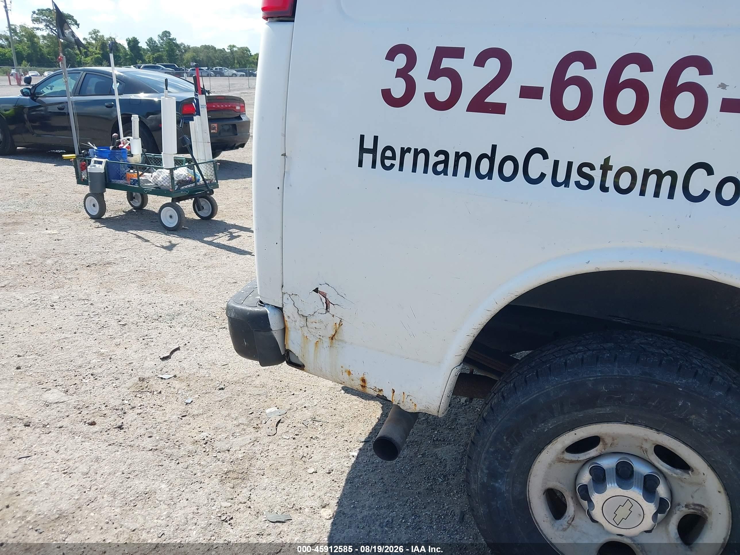2012 Chevrolet Express 2500 Work Van Белый vin: 1GCWGFFAXC1151855
