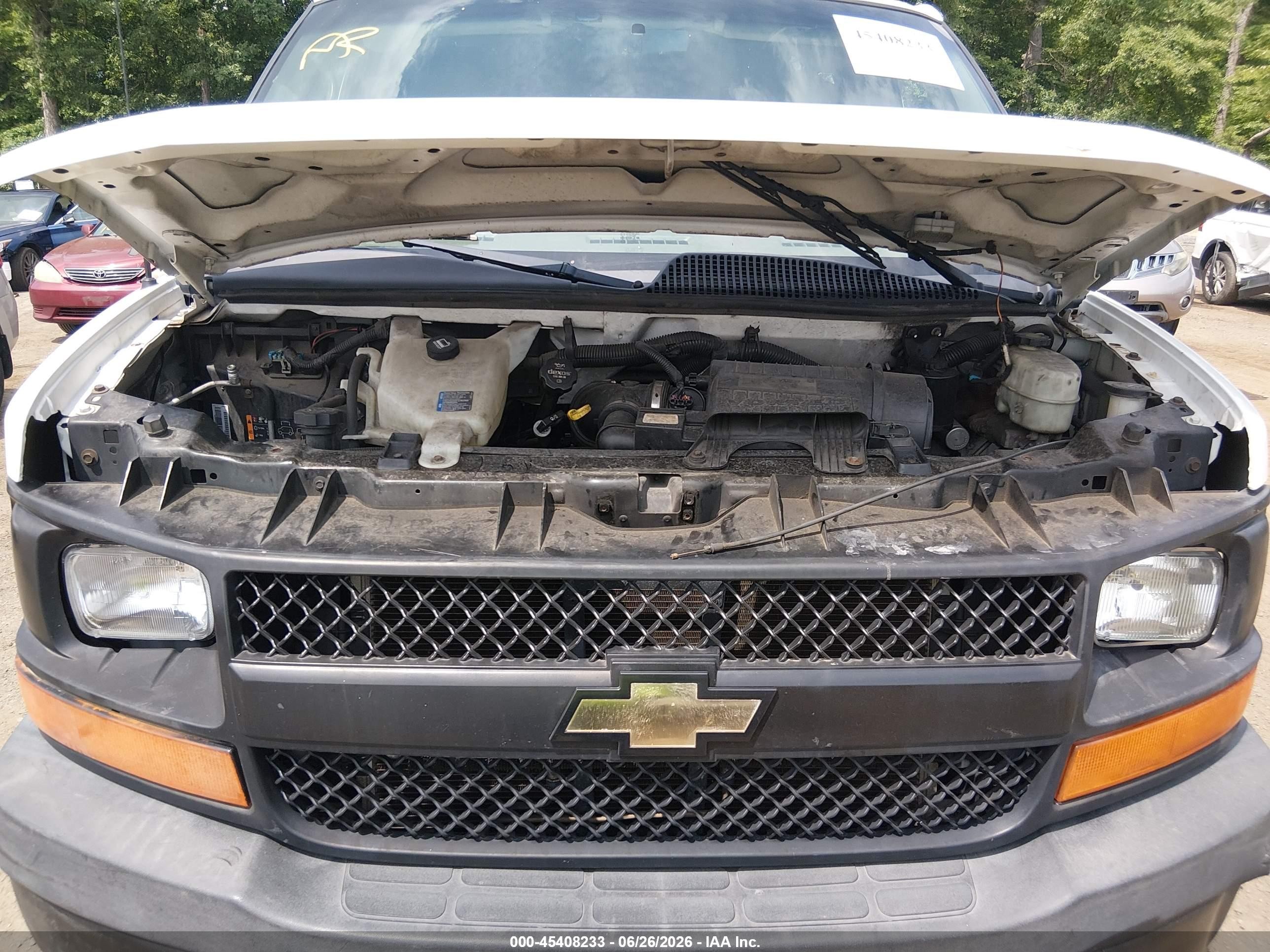 2015 Chevrolet Express 2500 Work Van Белый vin: 1GCWGFFF1F1104245