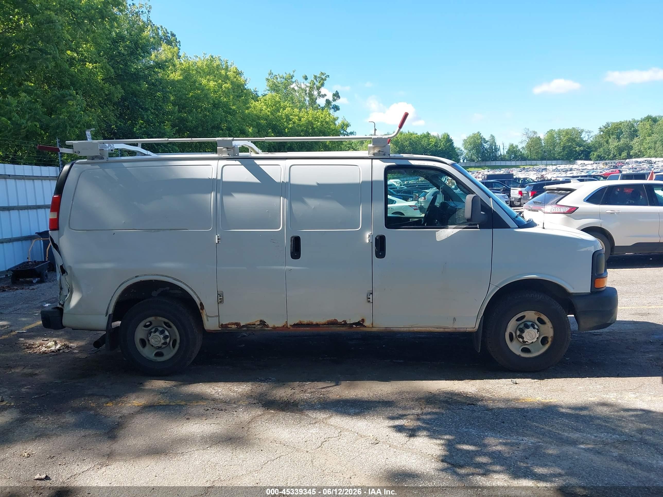 2015 Chevrolet Express 2500 Work Van White vin: 1GCWGFFF3F1122973