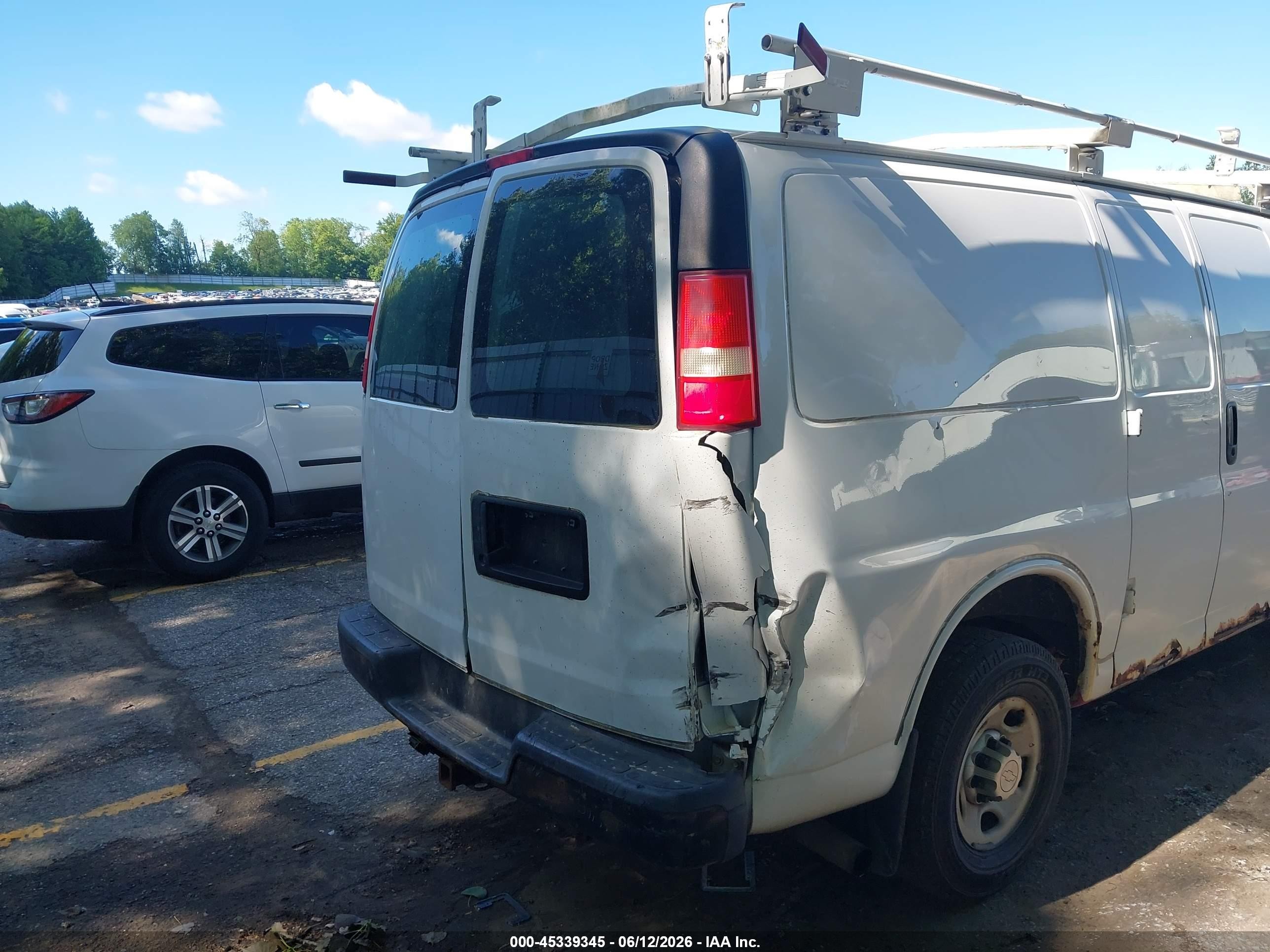 2015 Chevrolet Express 2500 Work Van White vin: 1GCWGFFF3F1122973
