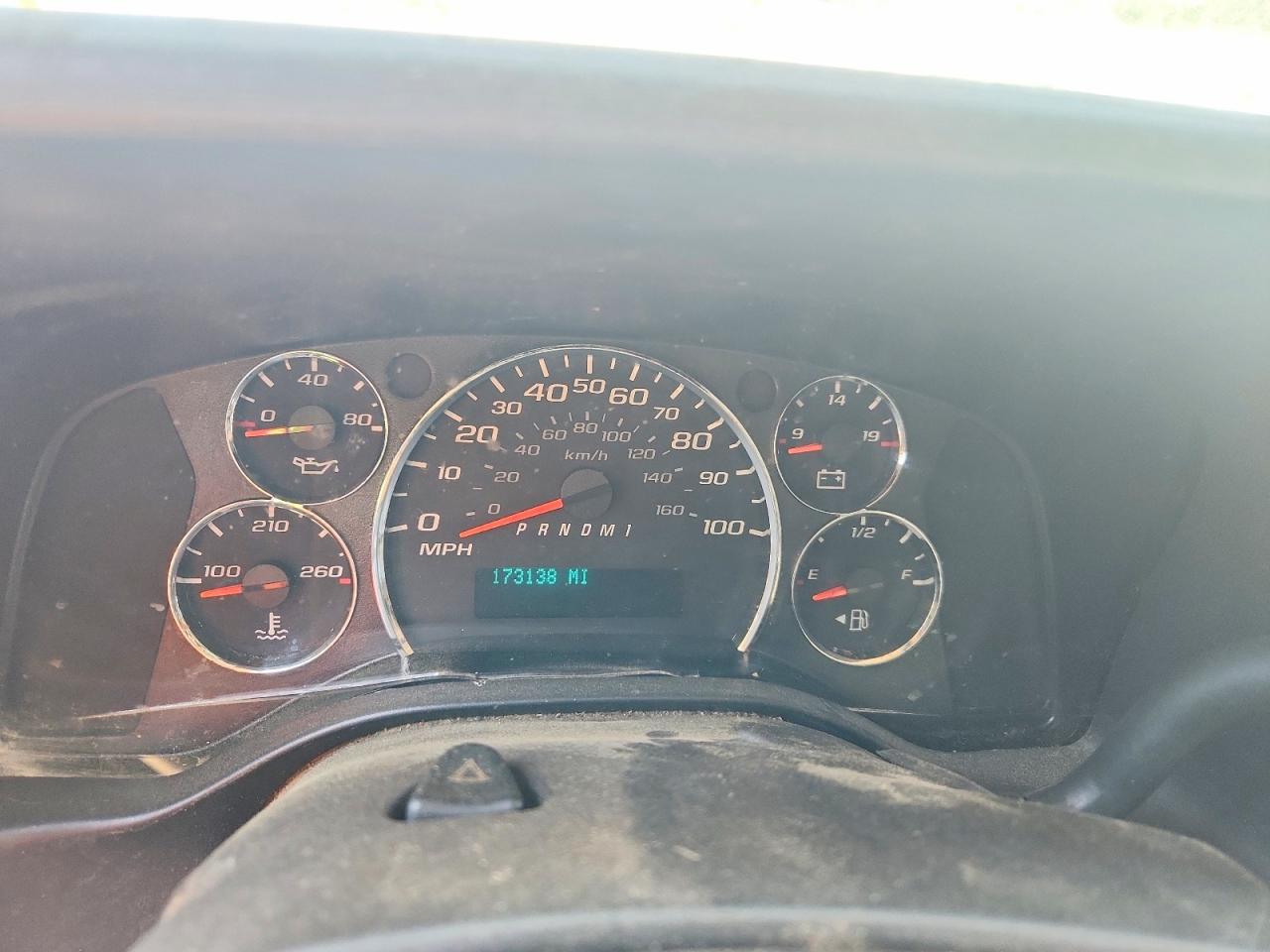 2015 Chevrolet Express G2500 White vin: 1GCWGFFFXF1102607