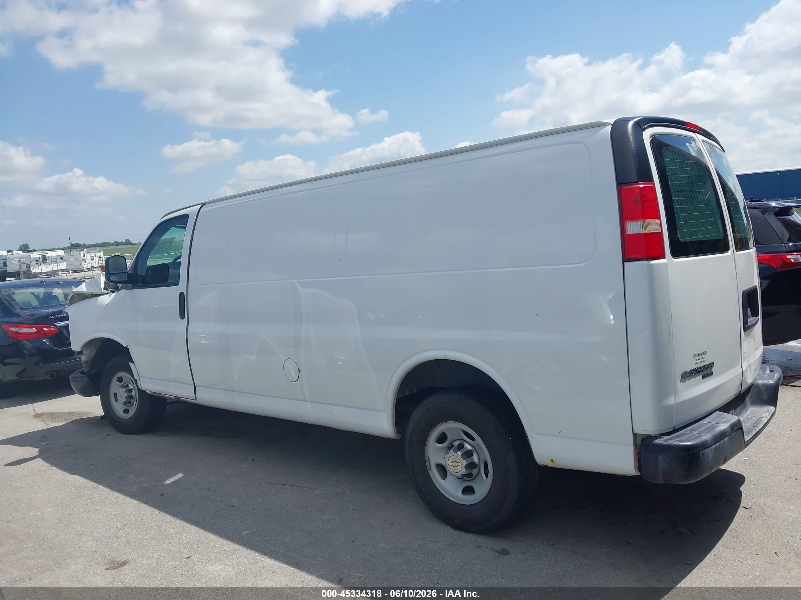 2012 Chevrolet Express 2500 Work Van White vin: 1GCWGGBA2C1165941