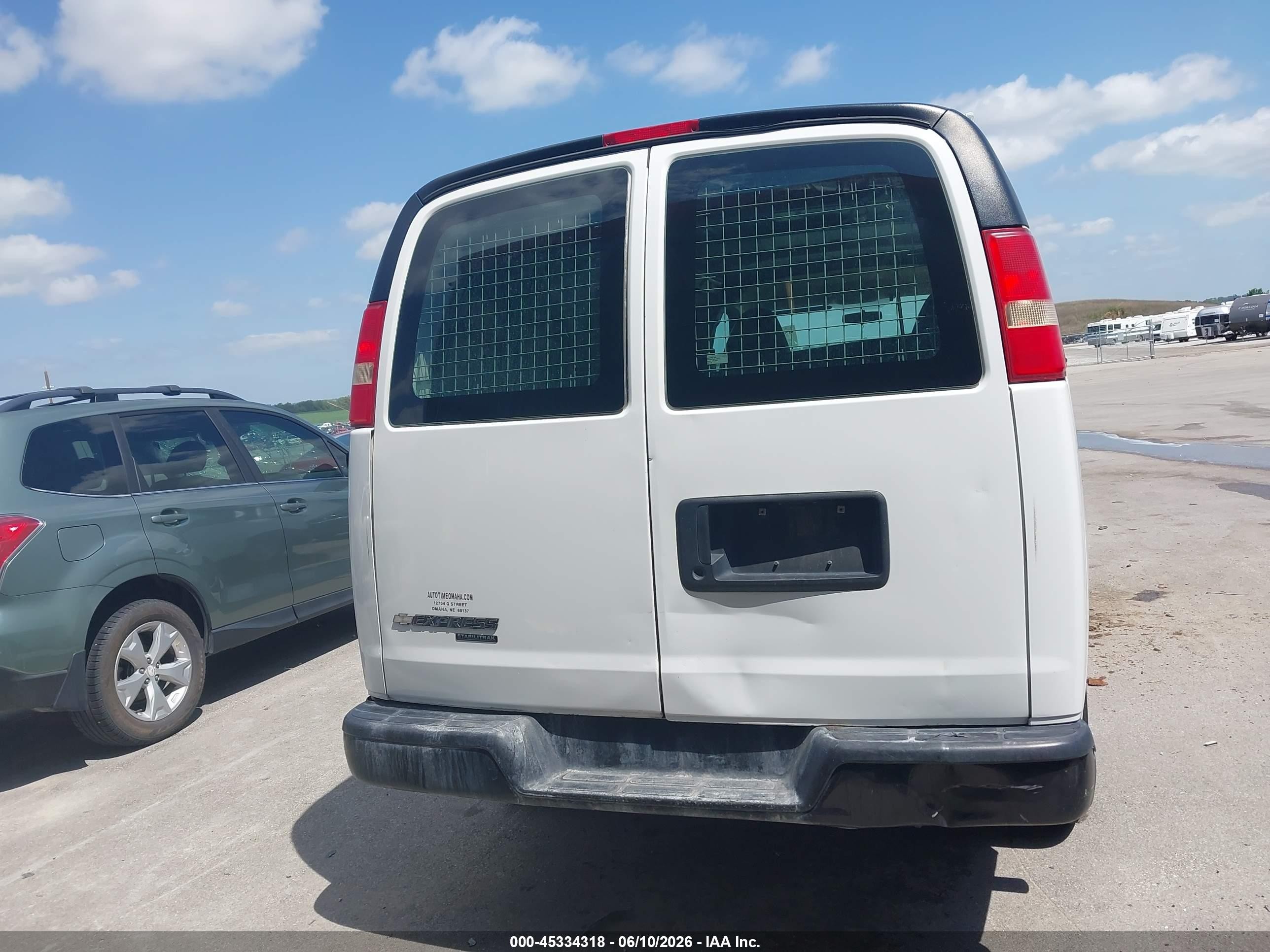 2012 Chevrolet Express 2500 Work Van White vin: 1GCWGGBA2C1165941