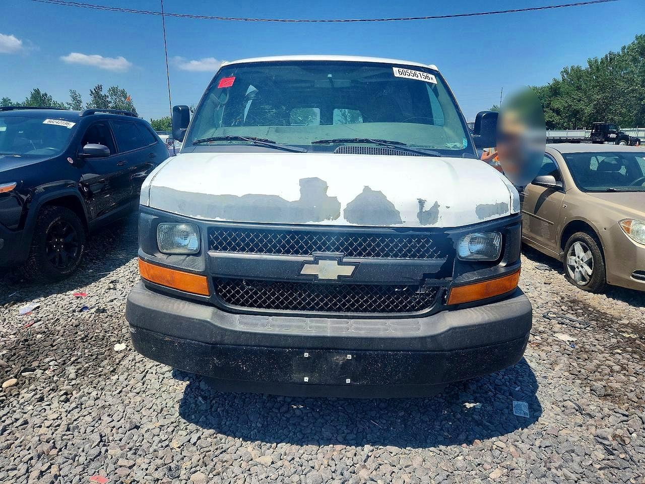 2013 Chevrolet Express G2500 White vin: 1GCWGGBAXD1115435