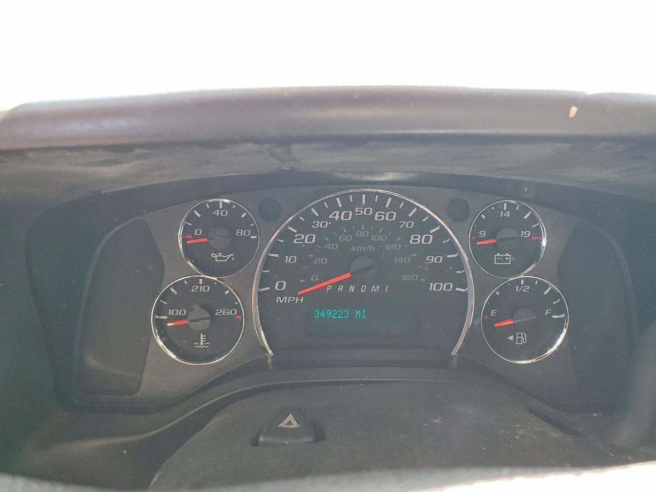 2012 Chevrolet Express G2500 White vin: 1GCWGGCA4C1156737