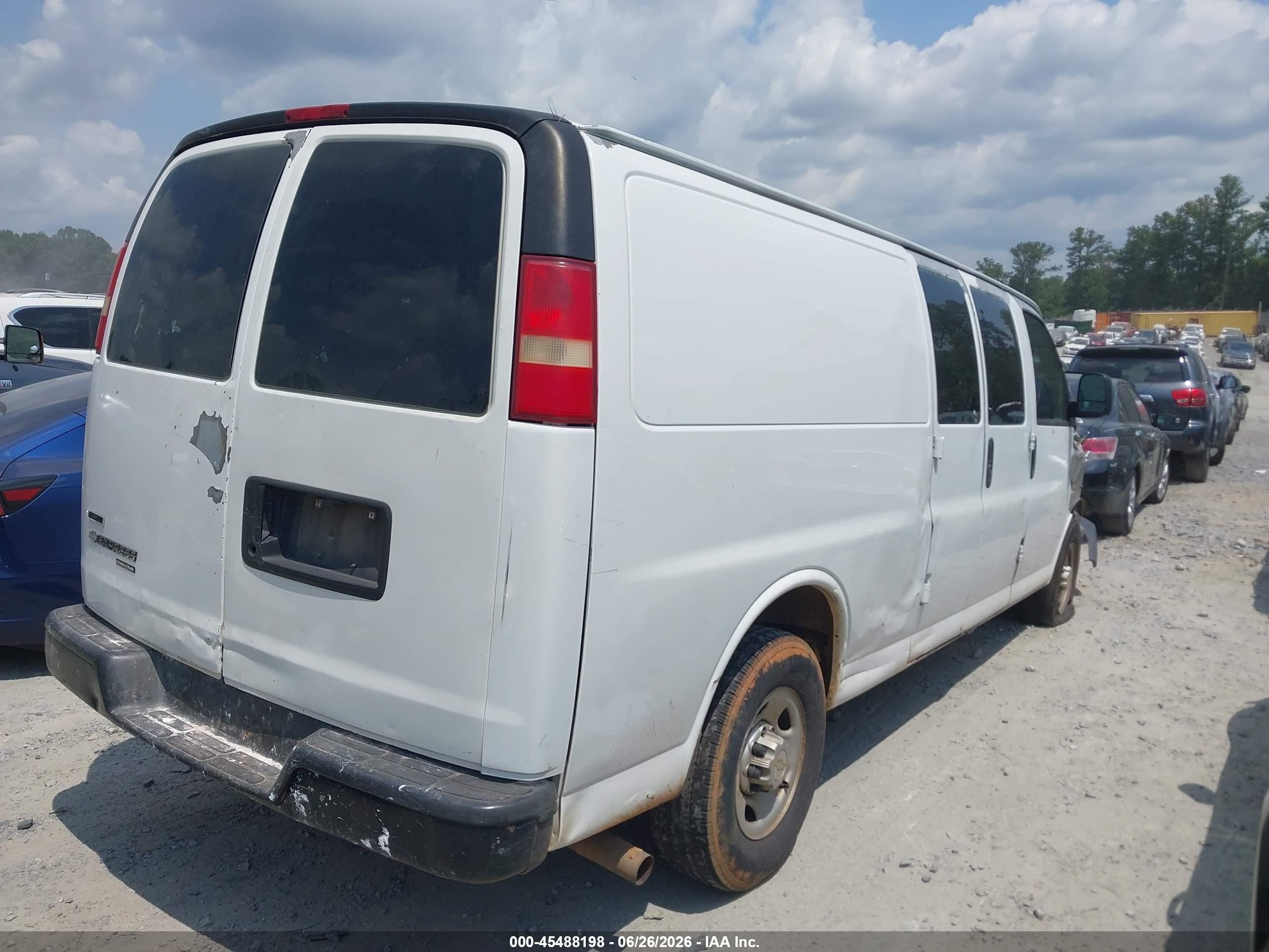 2011 Chevrolet Express 2500 Work Van White vin: 1GCWGGCA6B1136780