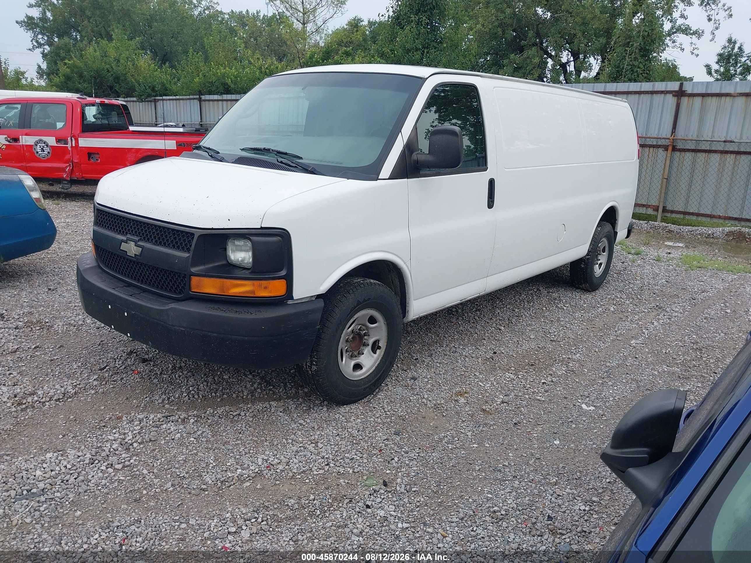 2014 Chevrolet Express 2500 Work Van White vin: 1GCWGGCAXE1212036