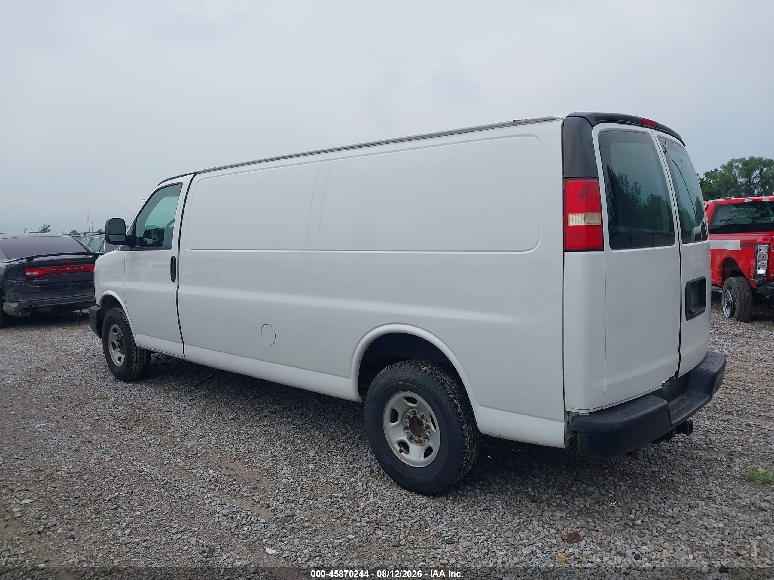 2014 Chevrolet Express 2500 Work Van White vin: 1GCWGGCAXE1212036