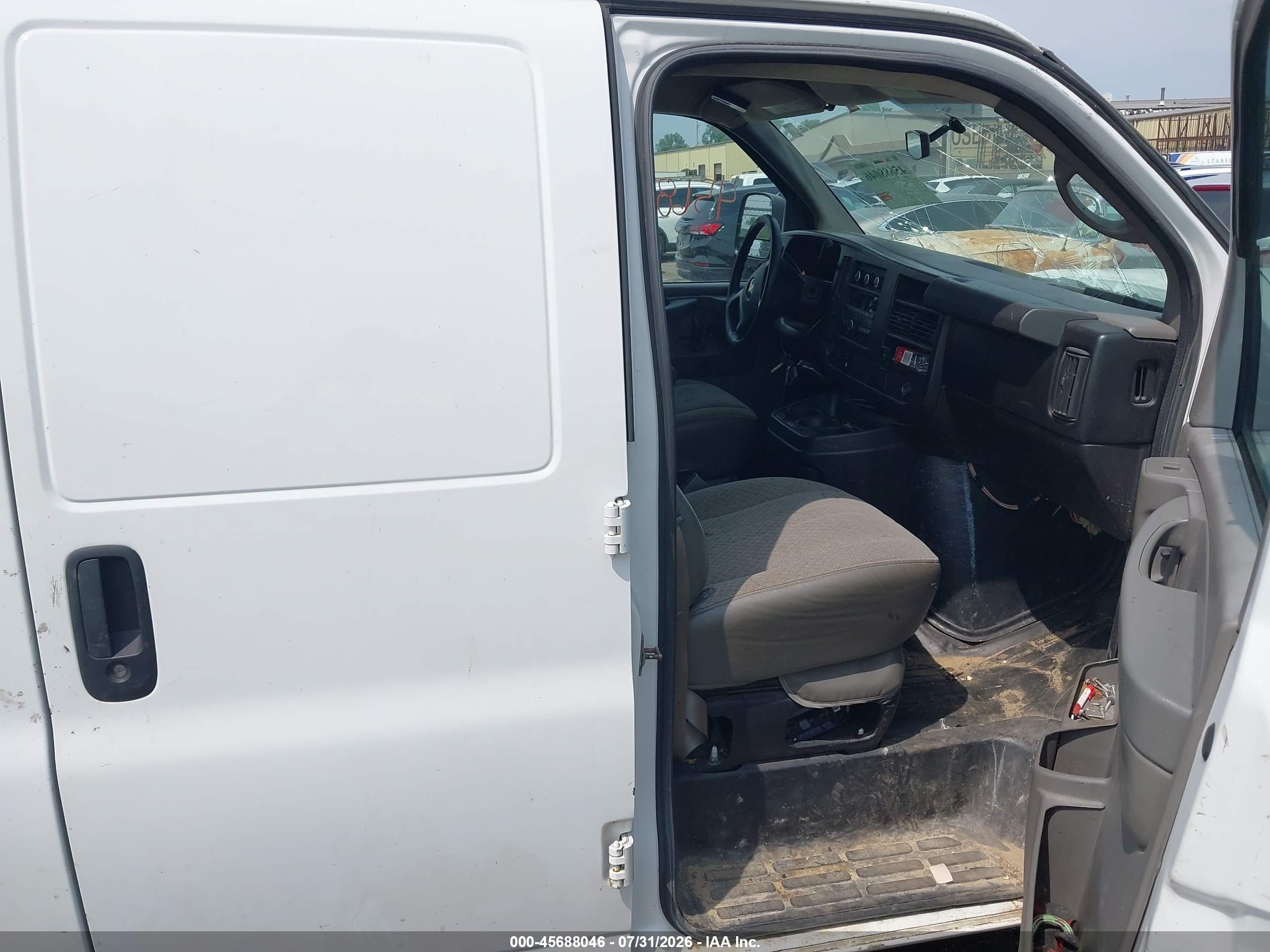 2015 Chevrolet Express 2500 Work Van White vin: 1GCWGGCG3F1125259