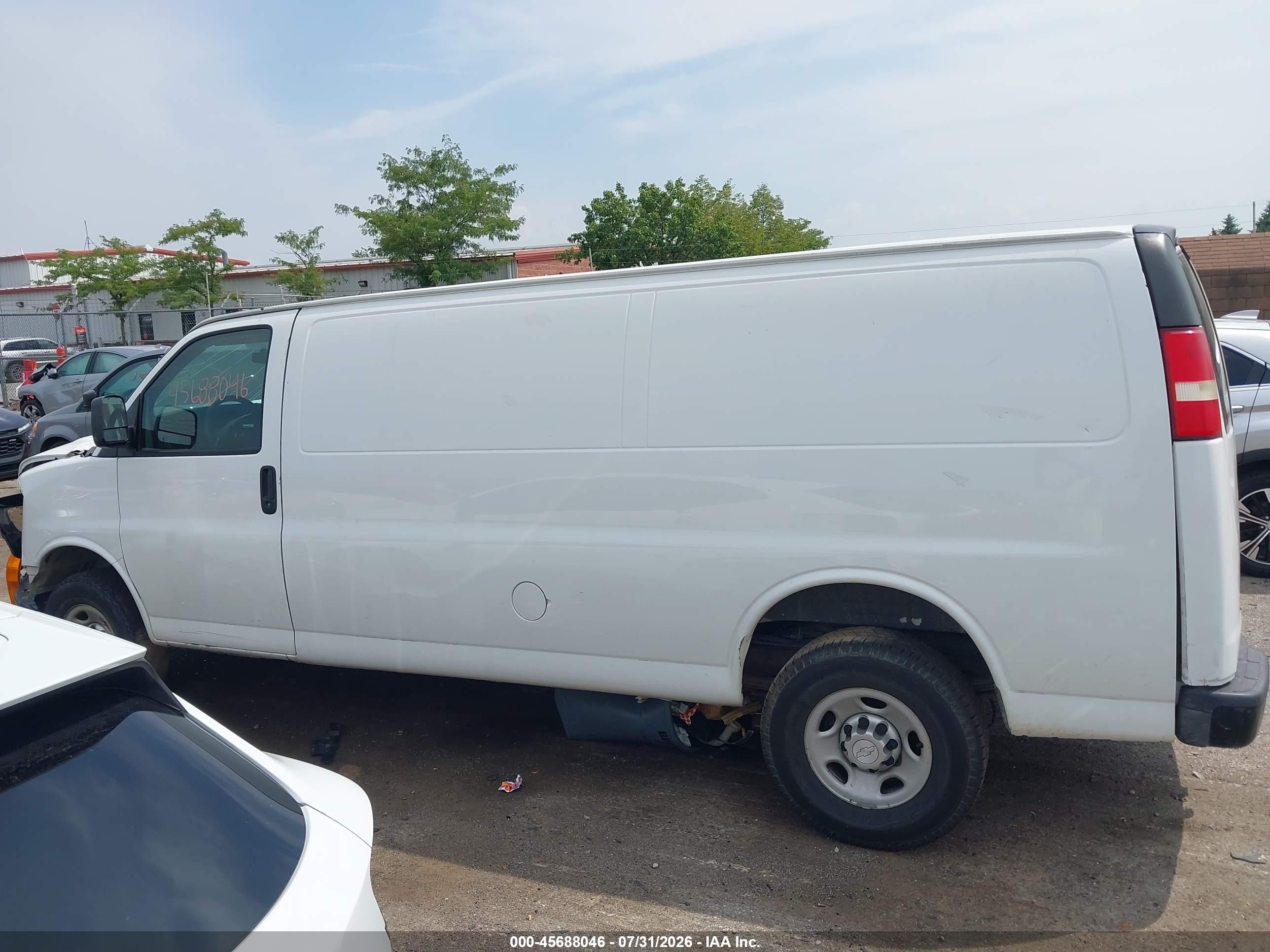 2015 Chevrolet Express 2500 Work Van White vin: 1GCWGGCG3F1125259