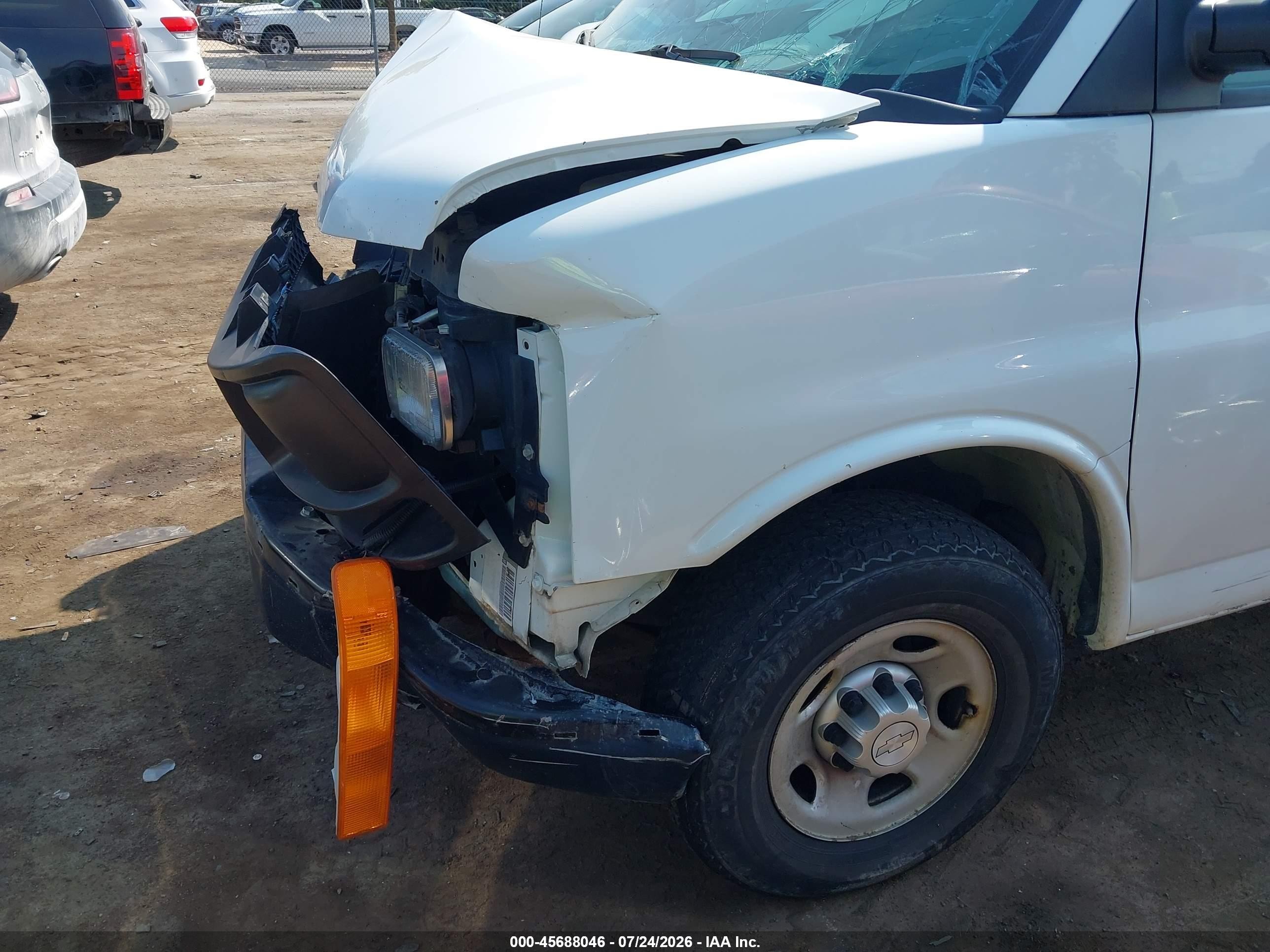 2015 Chevrolet Express 2500 Work Van White vin: 1GCWGGCG3F1125259