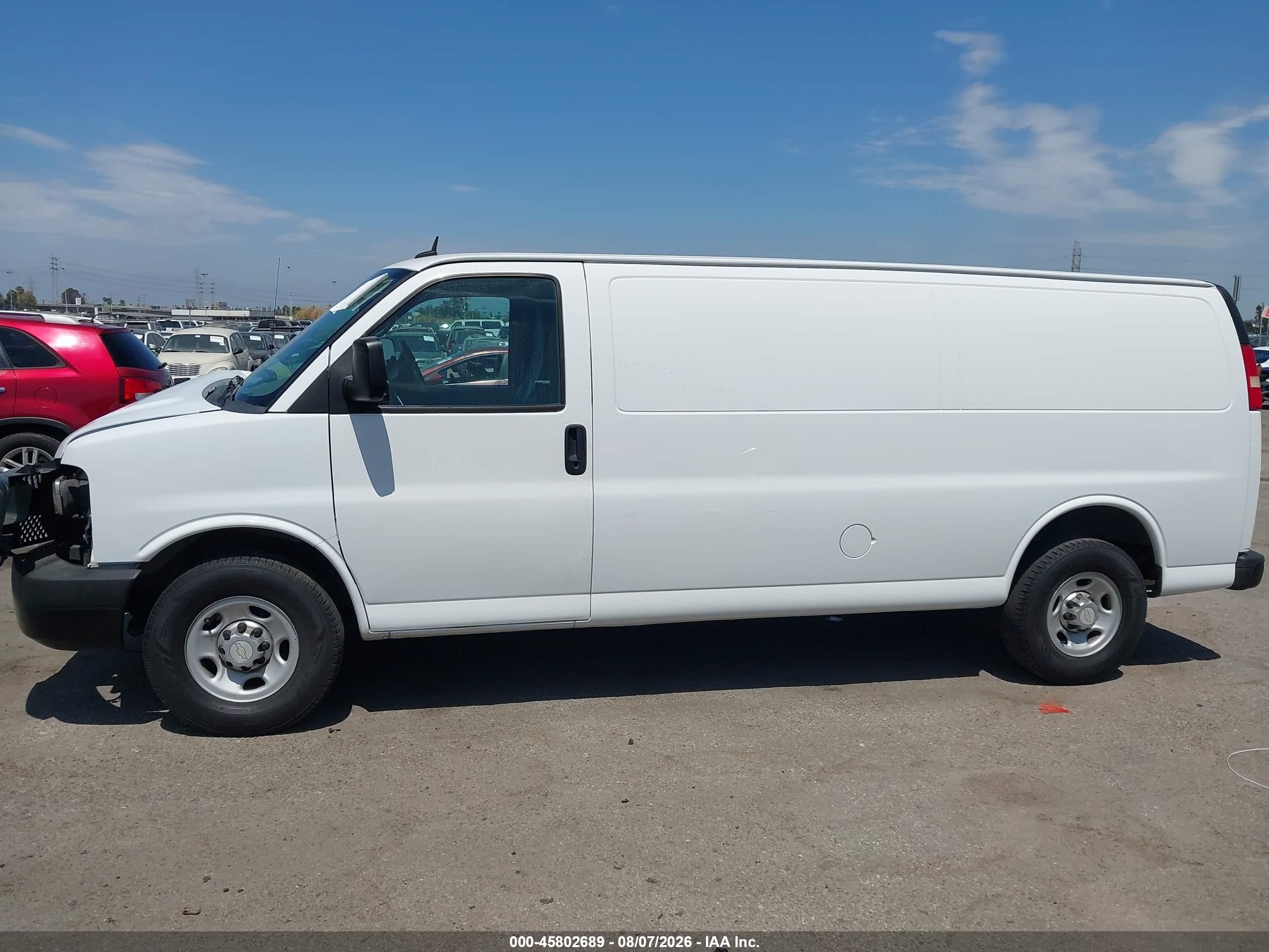 2015 Chevrolet Express 2500 Work Van White vin: 1GCWGGCG3F1220632