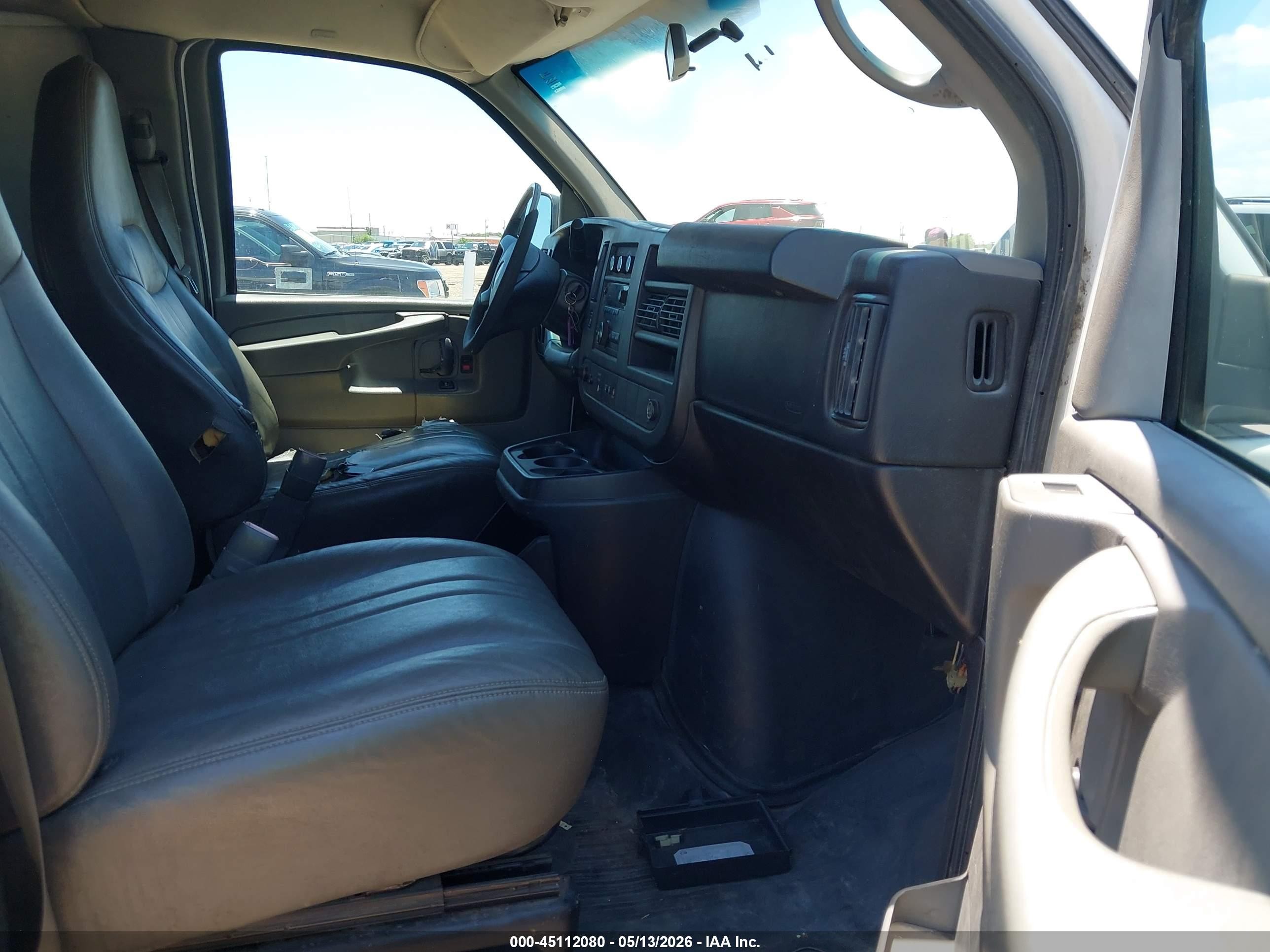 2014 Chevrolet Express 2500 Work Van White vin: 1GCWGGFA0E1145491