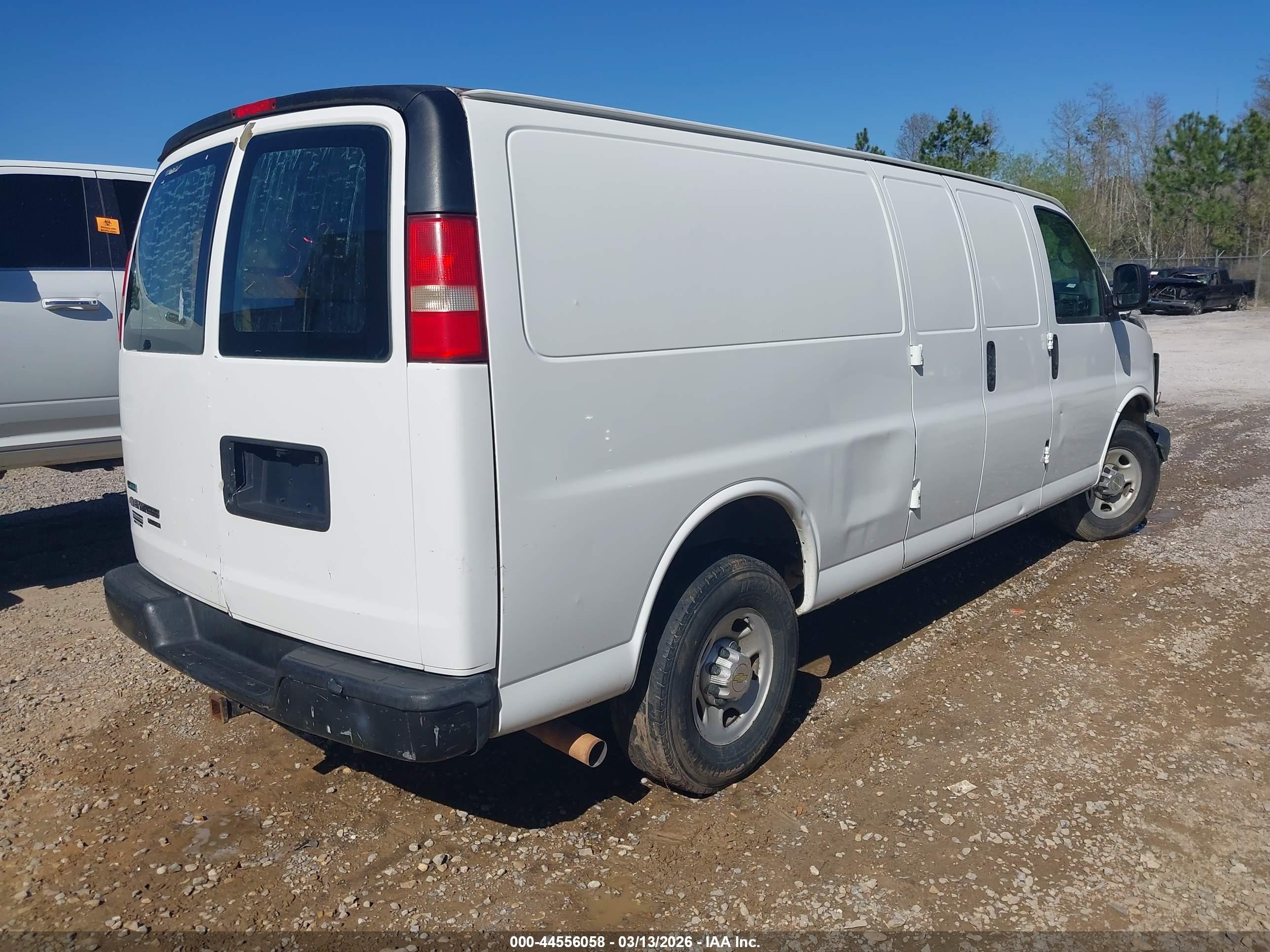 2012 Chevrolet Express 2500 Work Van White vin: 1GCWGGFA1C1116403