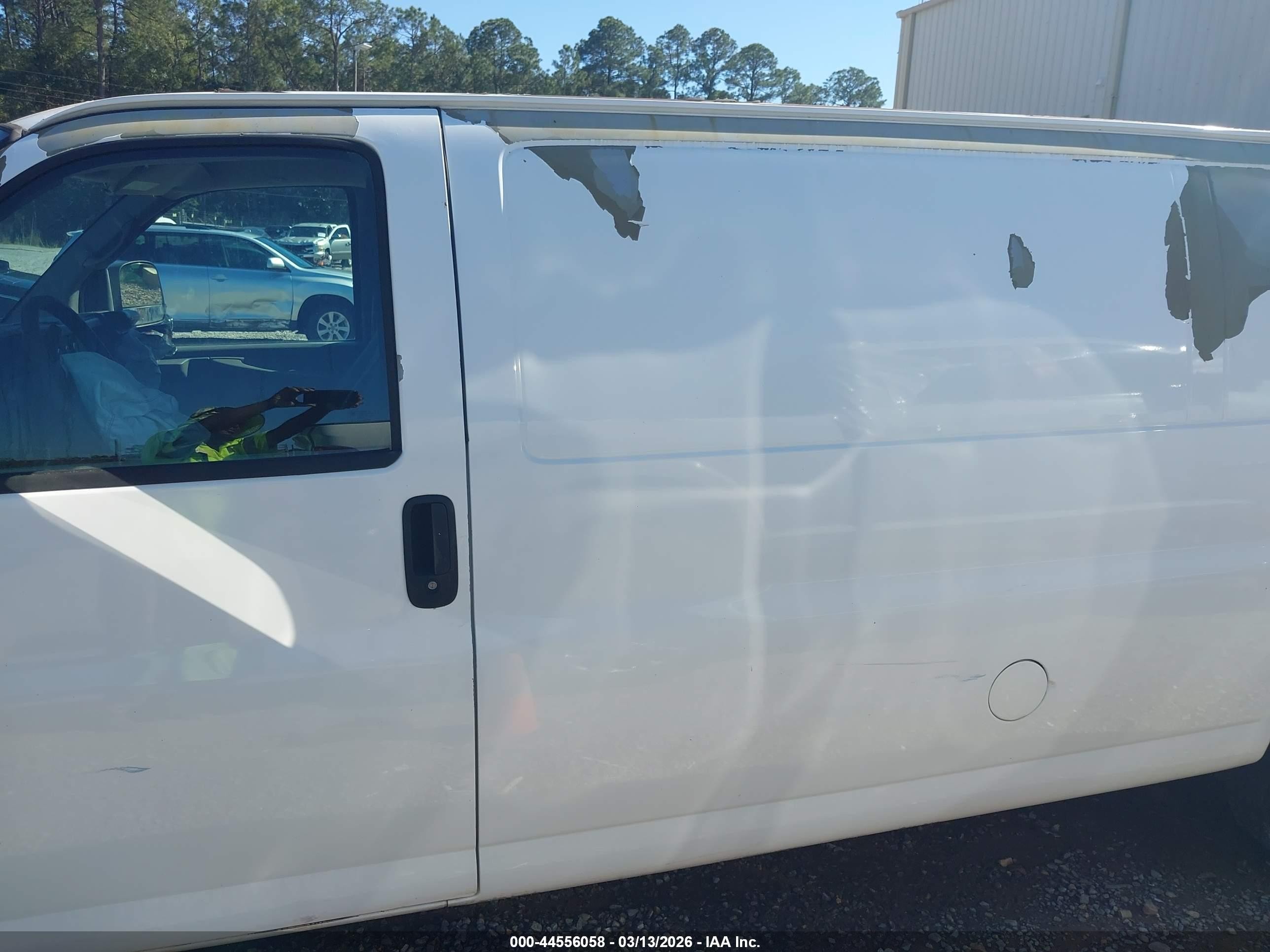 2012 Chevrolet Express 2500 Work Van White vin: 1GCWGGFA1C1116403