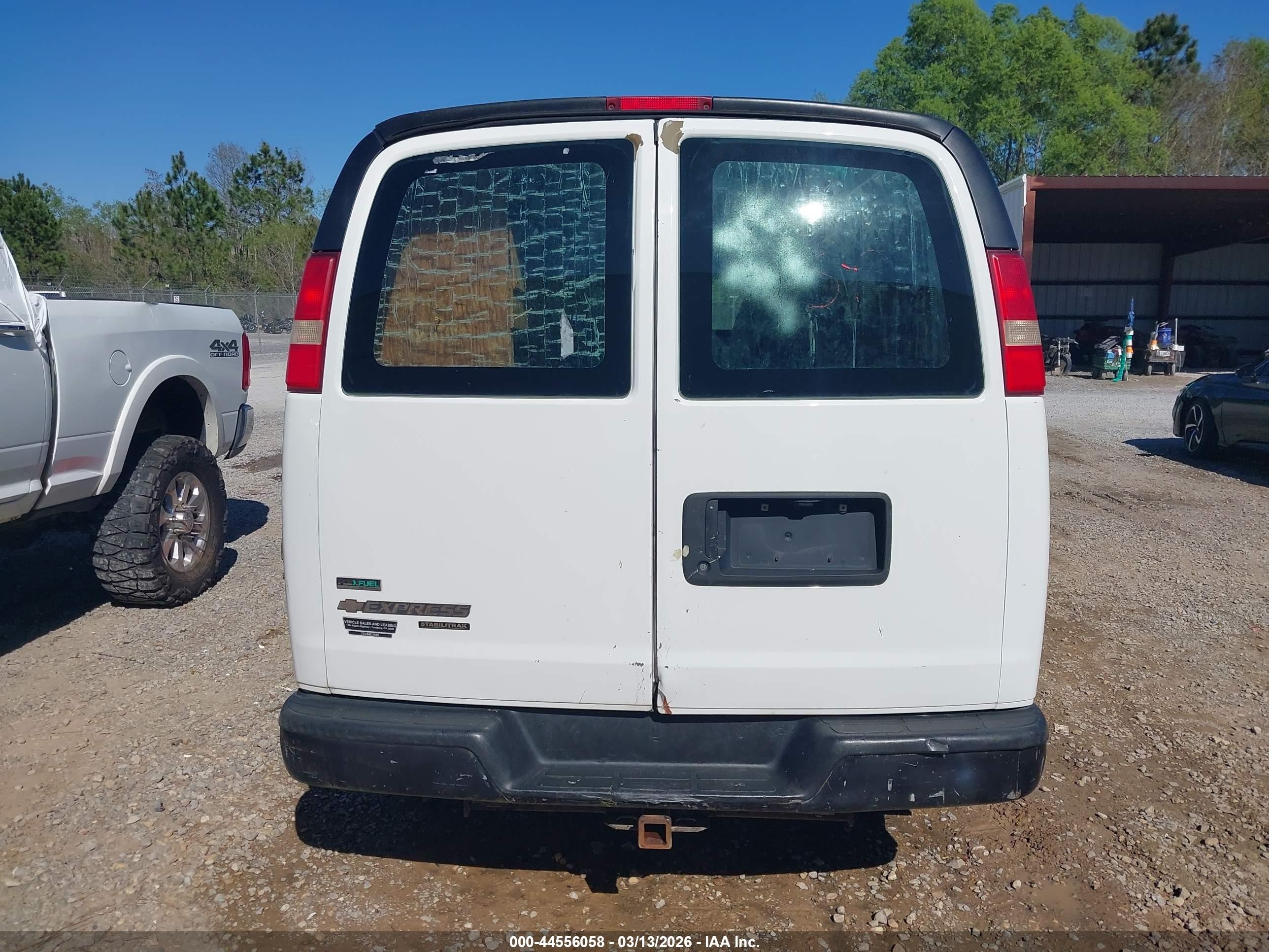 2012 Chevrolet Express 2500 Work Van White vin: 1GCWGGFA1C1116403