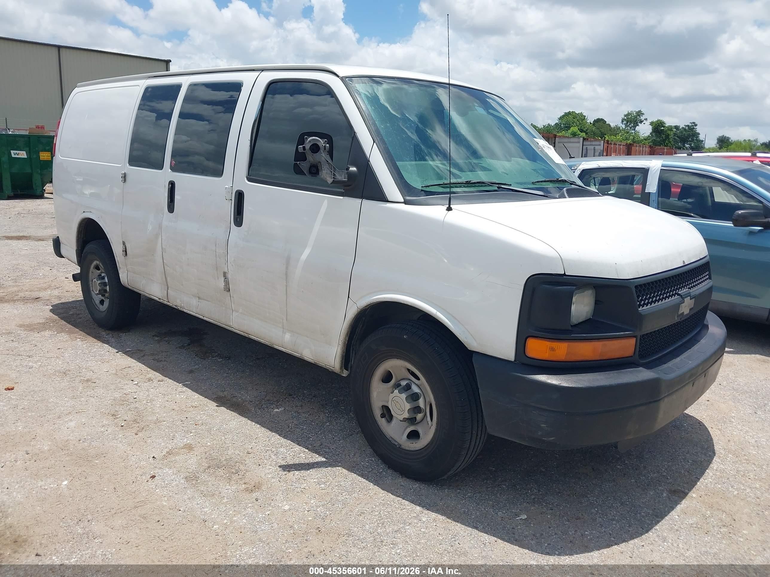 2010 Chevrolet Express 2500 Work Van White vin: 1GCZGFAA0A1107820