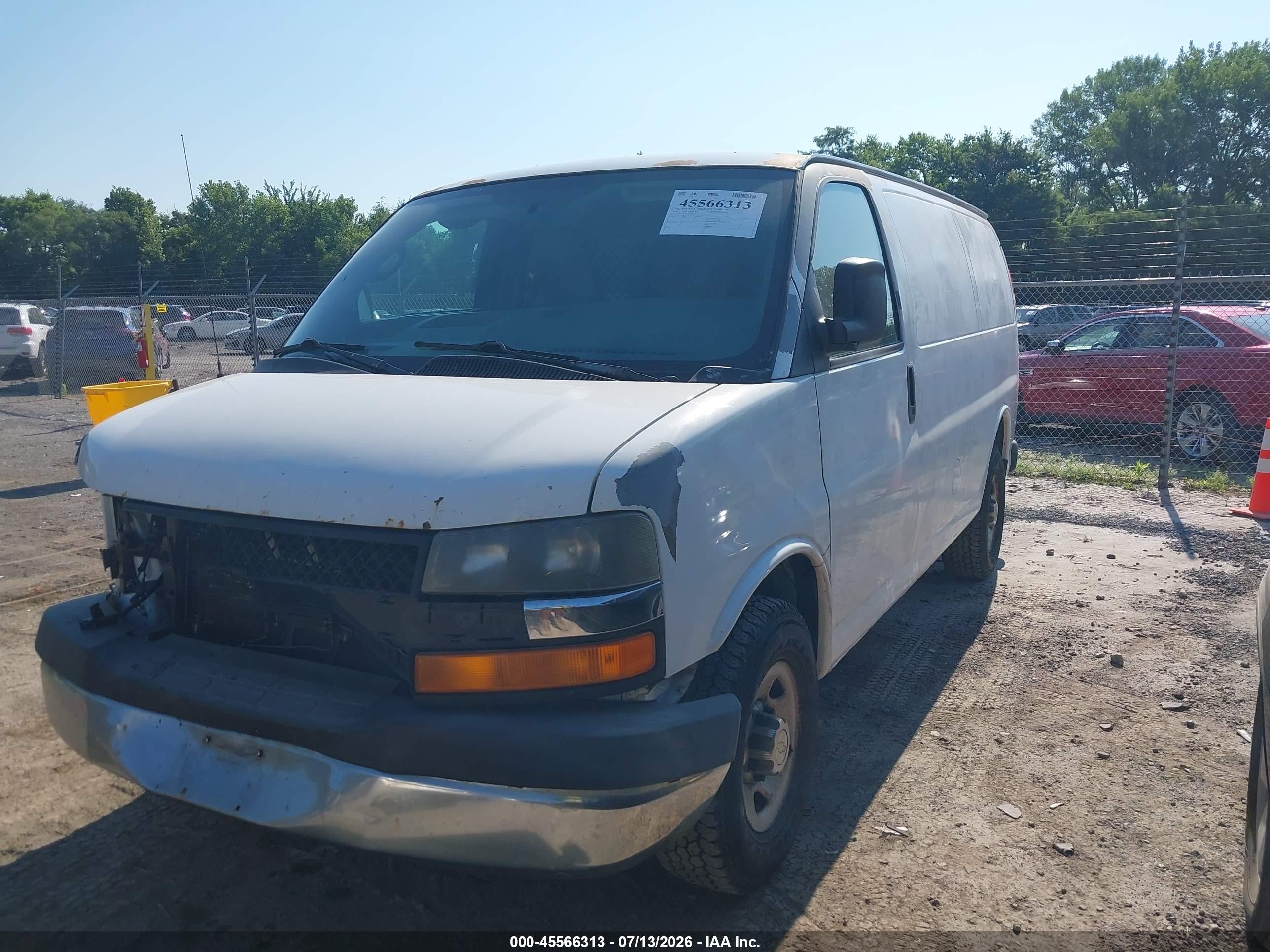 2010 Chevrolet Express 2500 Work Van White vin: 1GCZGFBA3A1109432