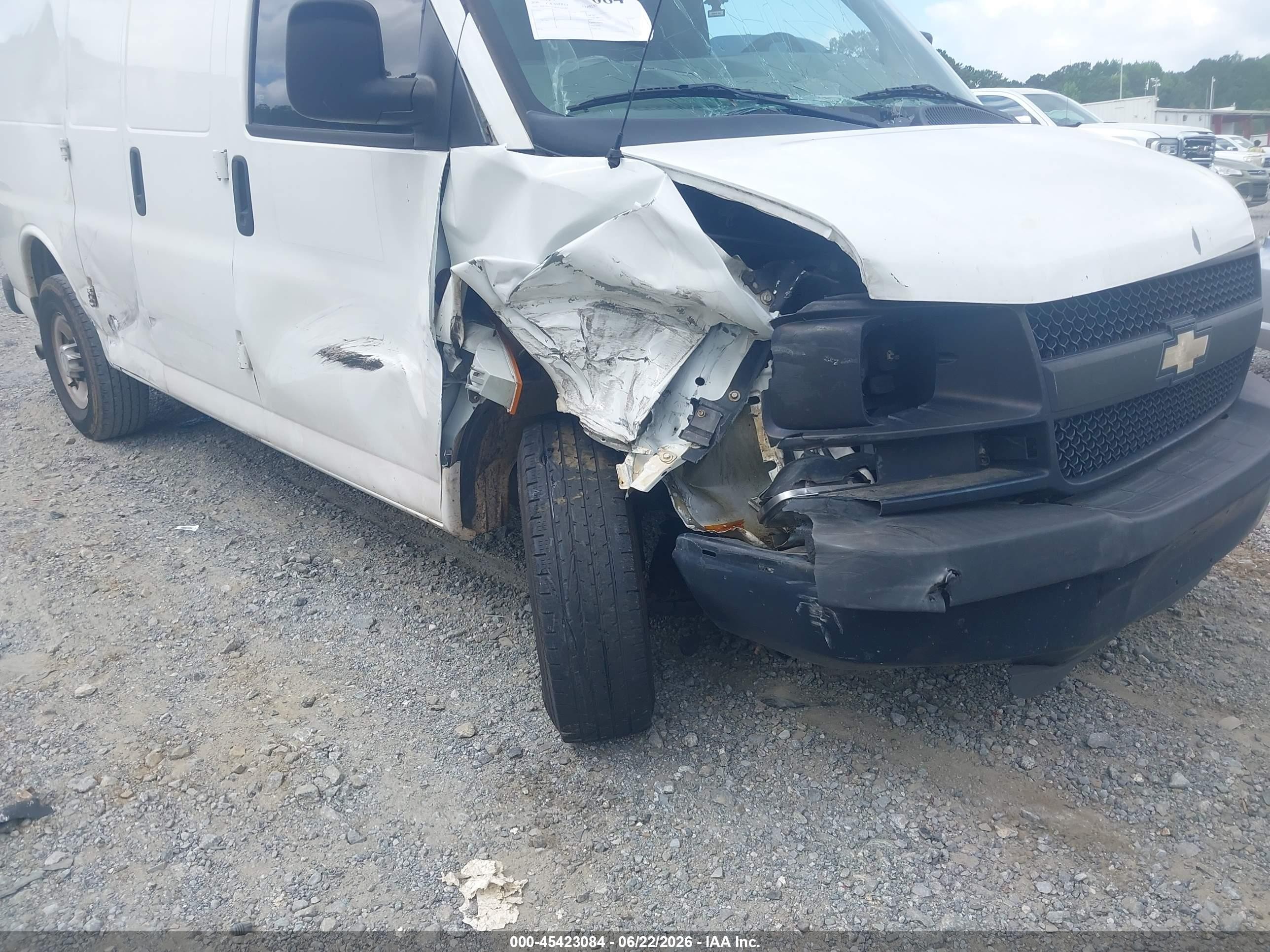 2010 Chevrolet Express 2500 Work Van White vin: 1GCZGFDA8A1160292