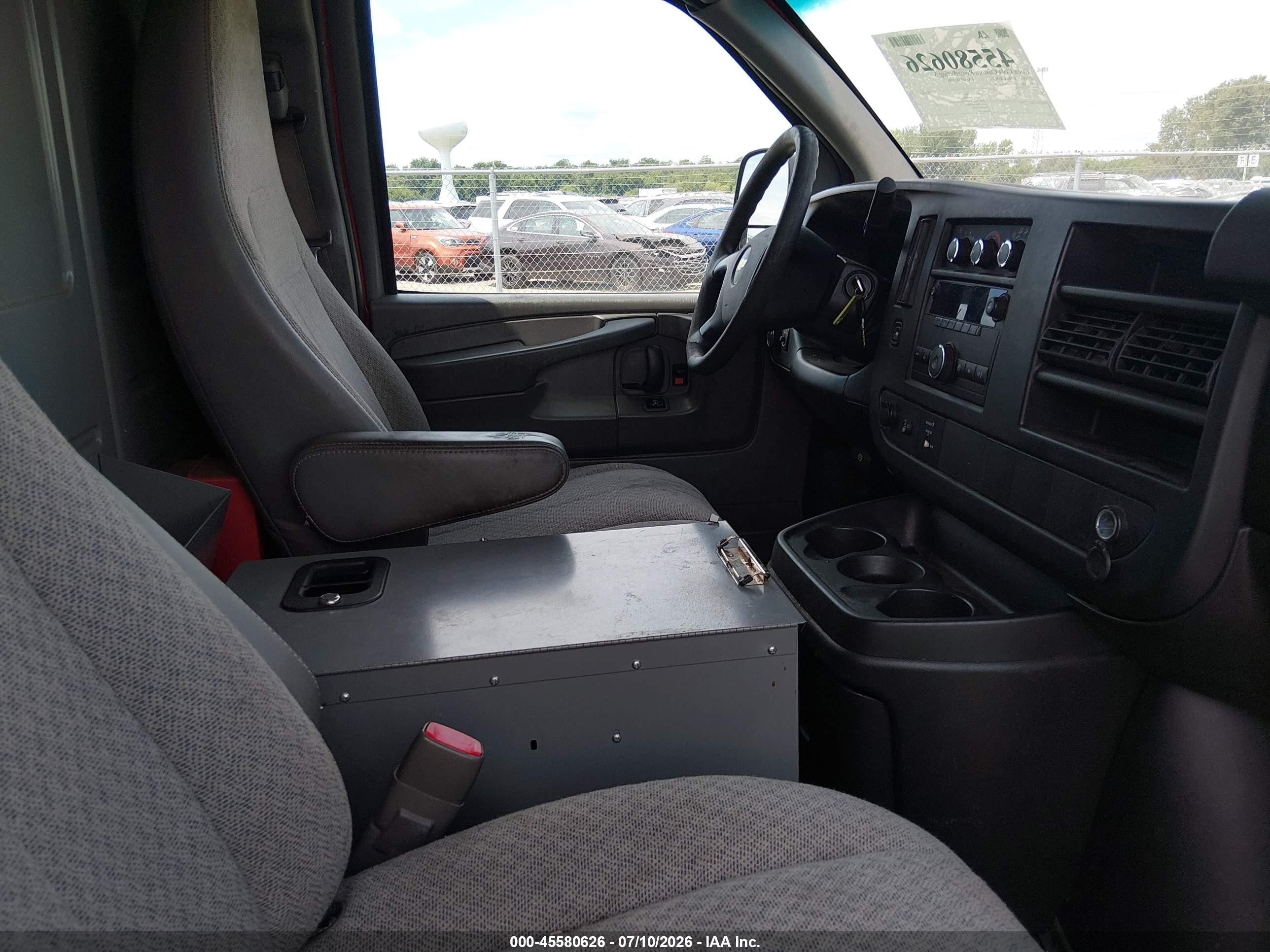 2014 Chevrolet Express 3500 Work Van Red vin: 1GCZGTCA8E1193539