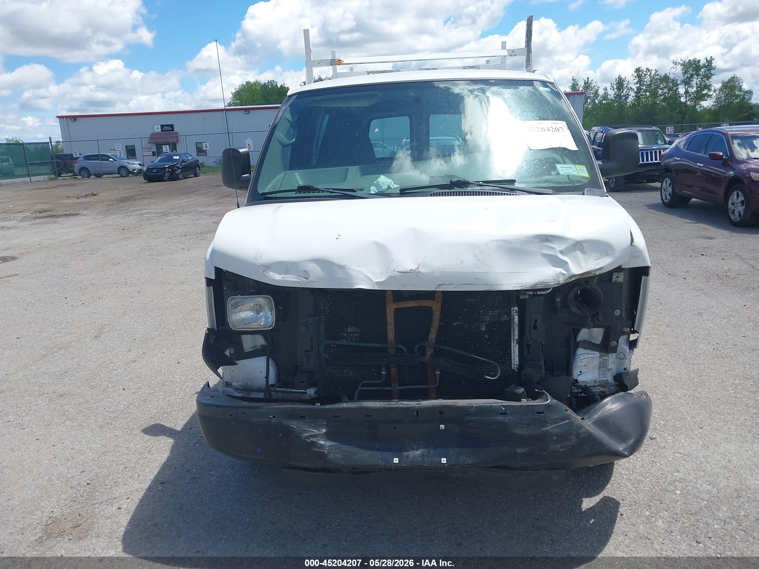 2012 Chevrolet Express 3500 Work Van White vin: 1GCZGTCA9C1176147