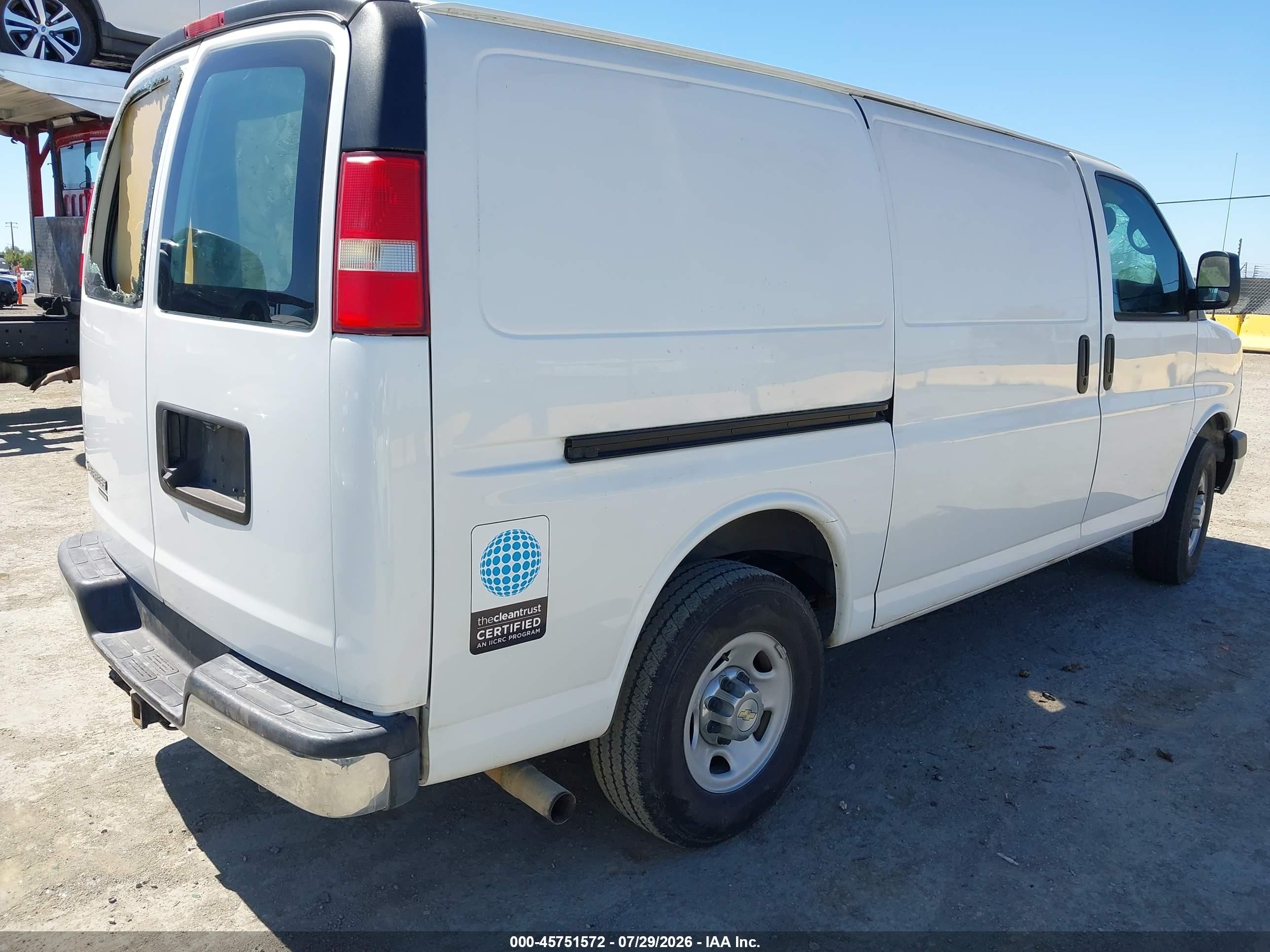 2013 Chevrolet Express 3500 Work Van White vin: 1GCZGTCG0D1174647