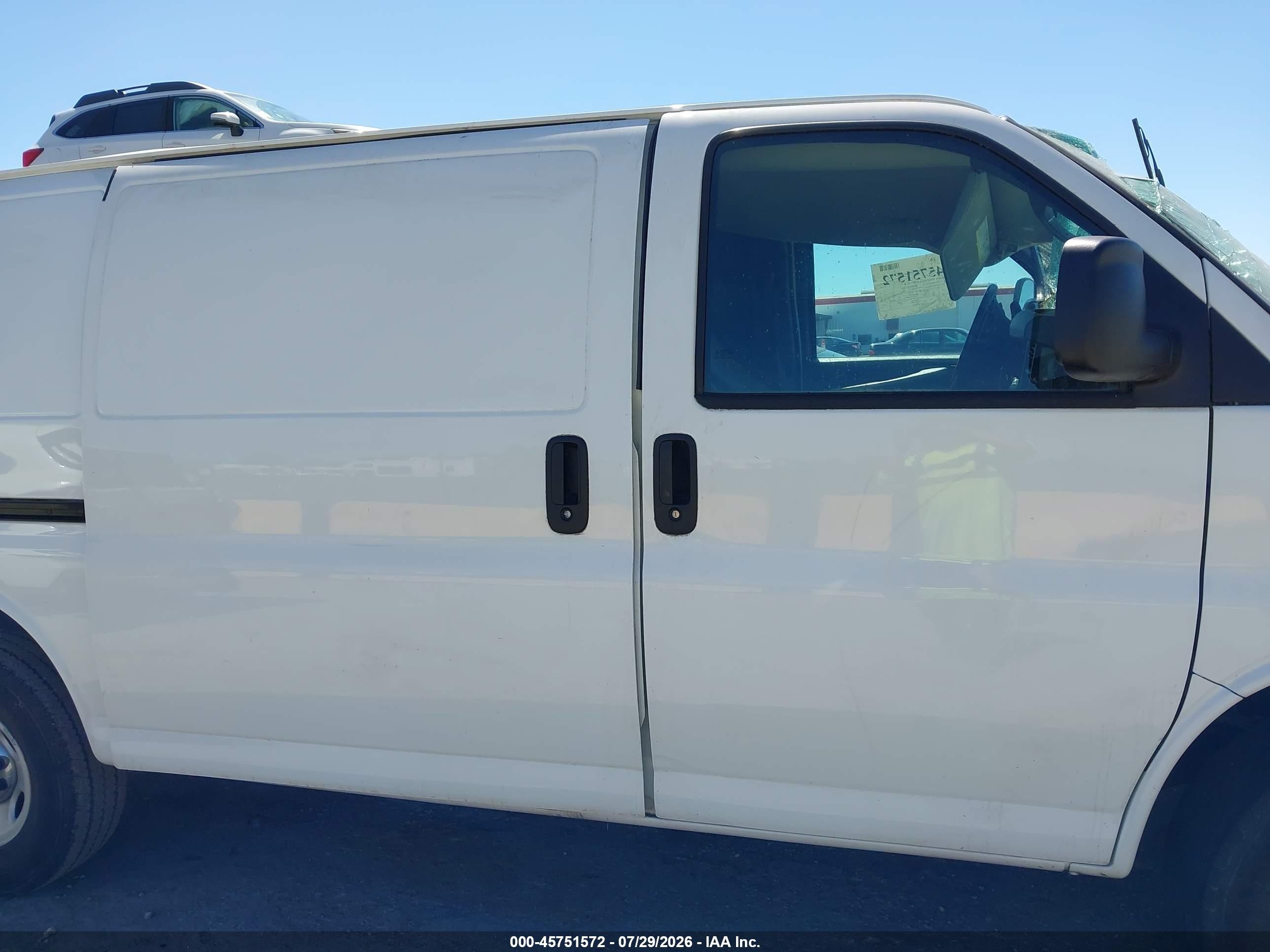 2013 Chevrolet Express 3500 Work Van White vin: 1GCZGTCG0D1174647