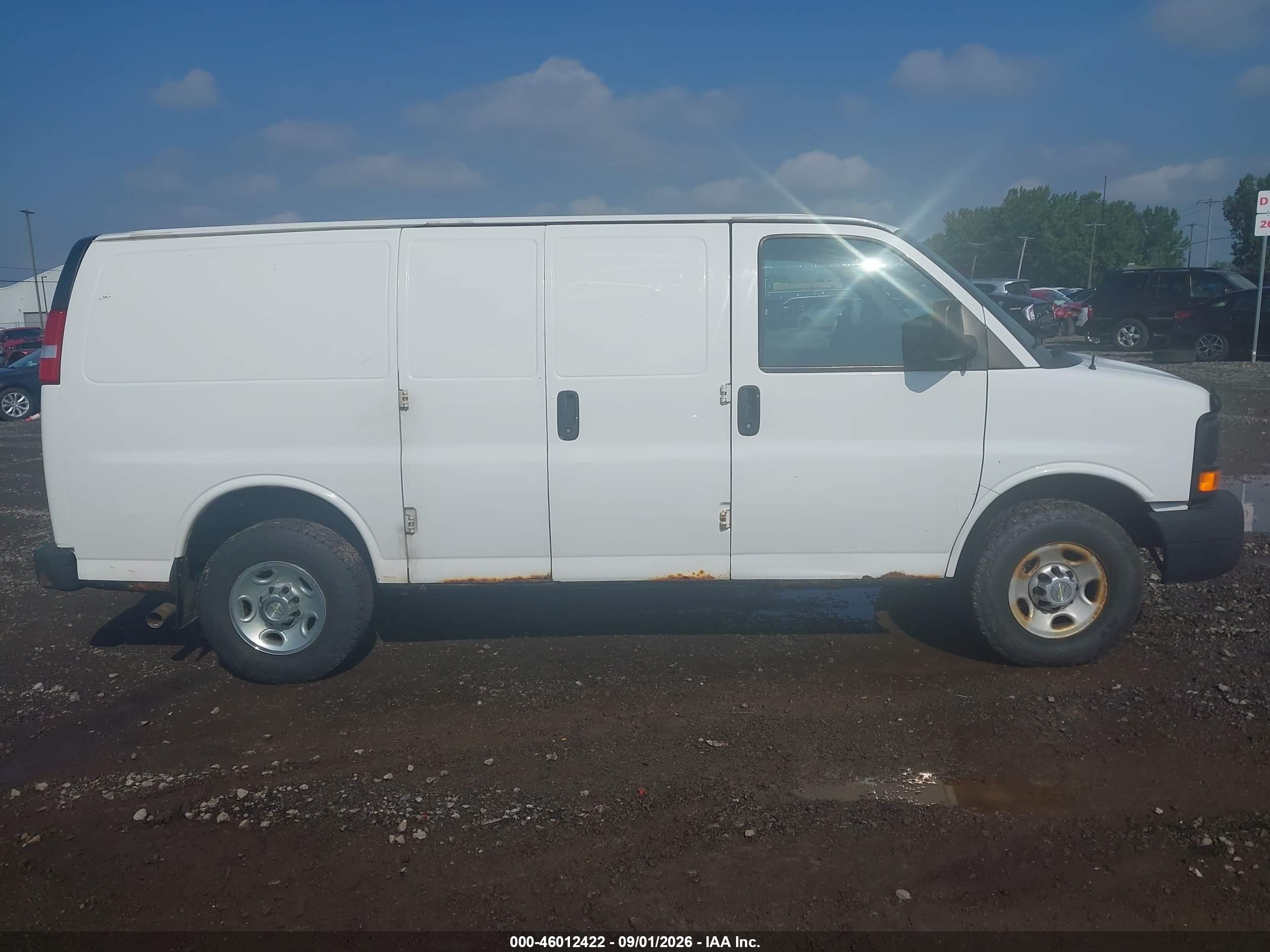 2014 Chevrolet Express 3500 Work Van Белый vin: 1GCZGTCG1E1133879