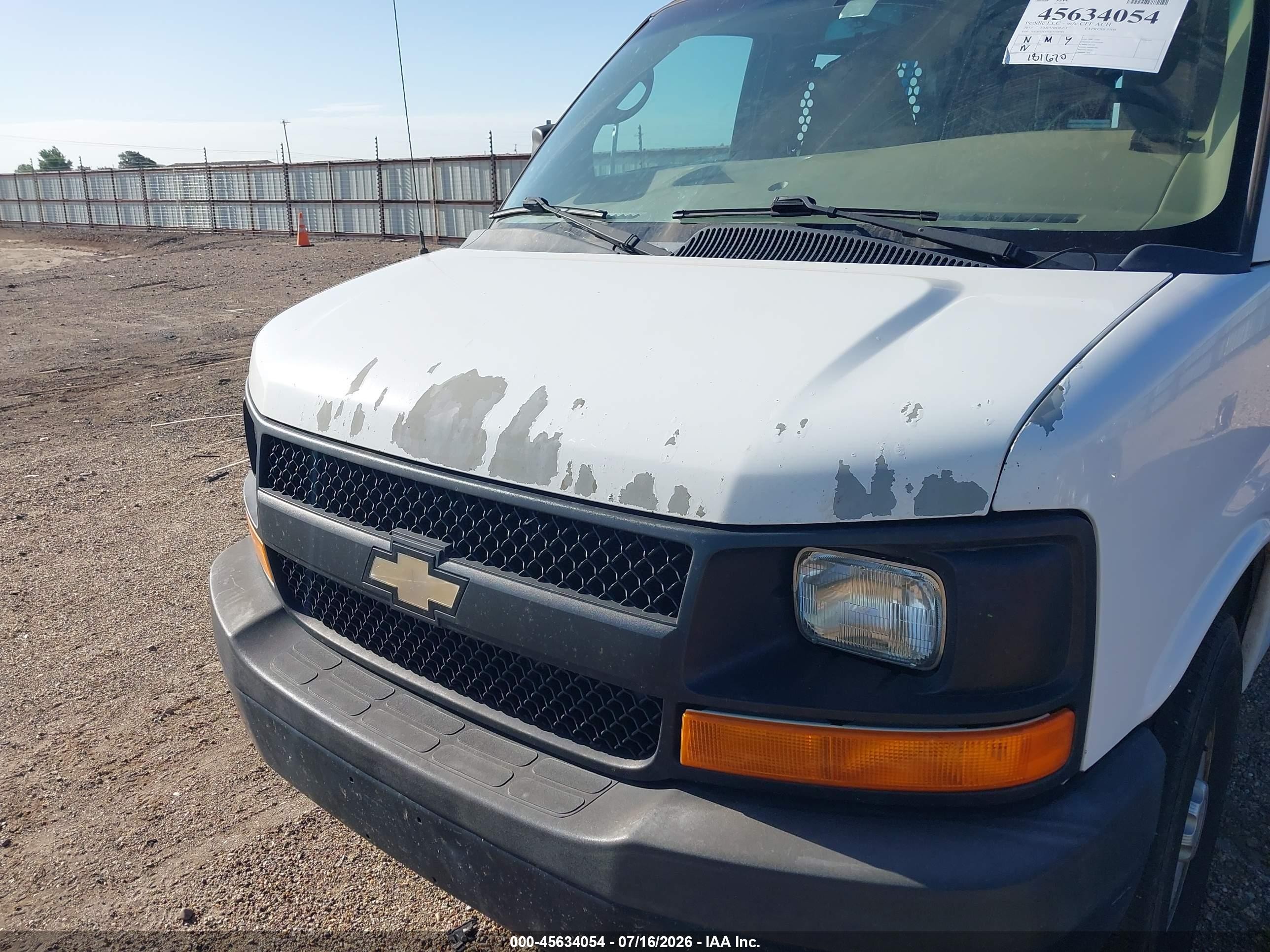 2013 Chevrolet Express 3500 Work Van White vin: 1GCZGTCGXD1128789