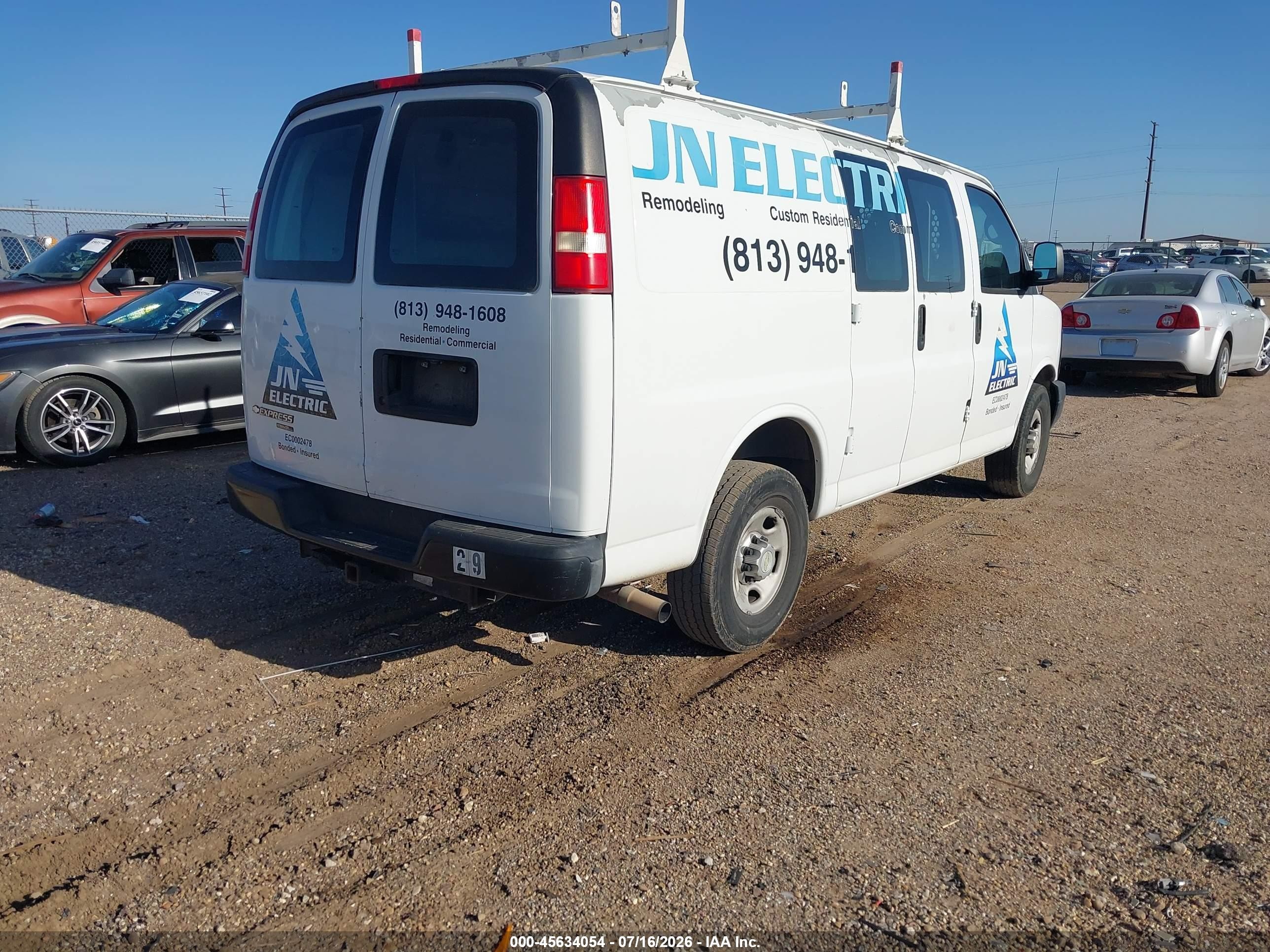 2013 Chevrolet Express 3500 Work Van White vin: 1GCZGTCGXD1128789