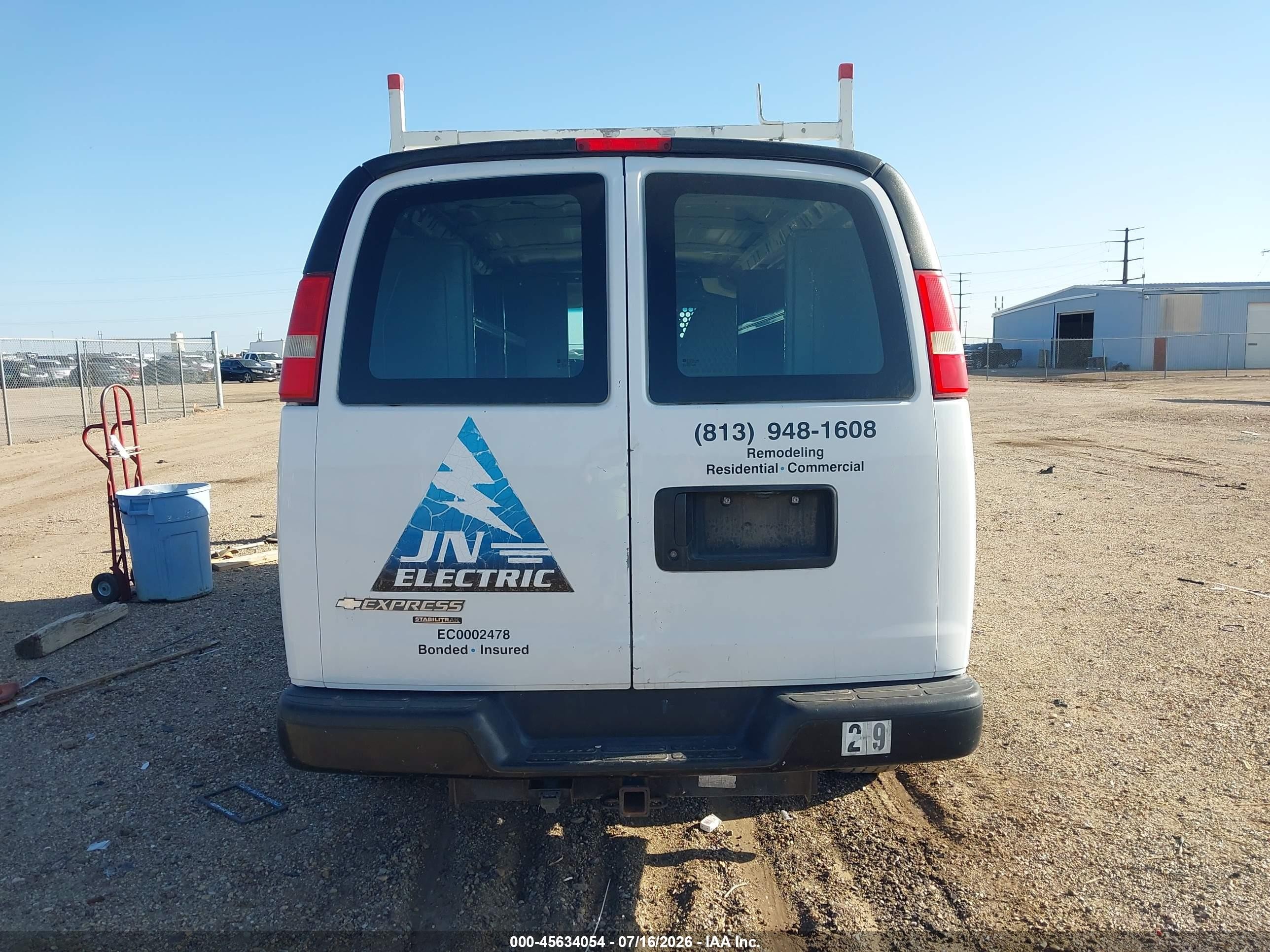 2013 Chevrolet Express 3500 Work Van White vin: 1GCZGTCGXD1128789