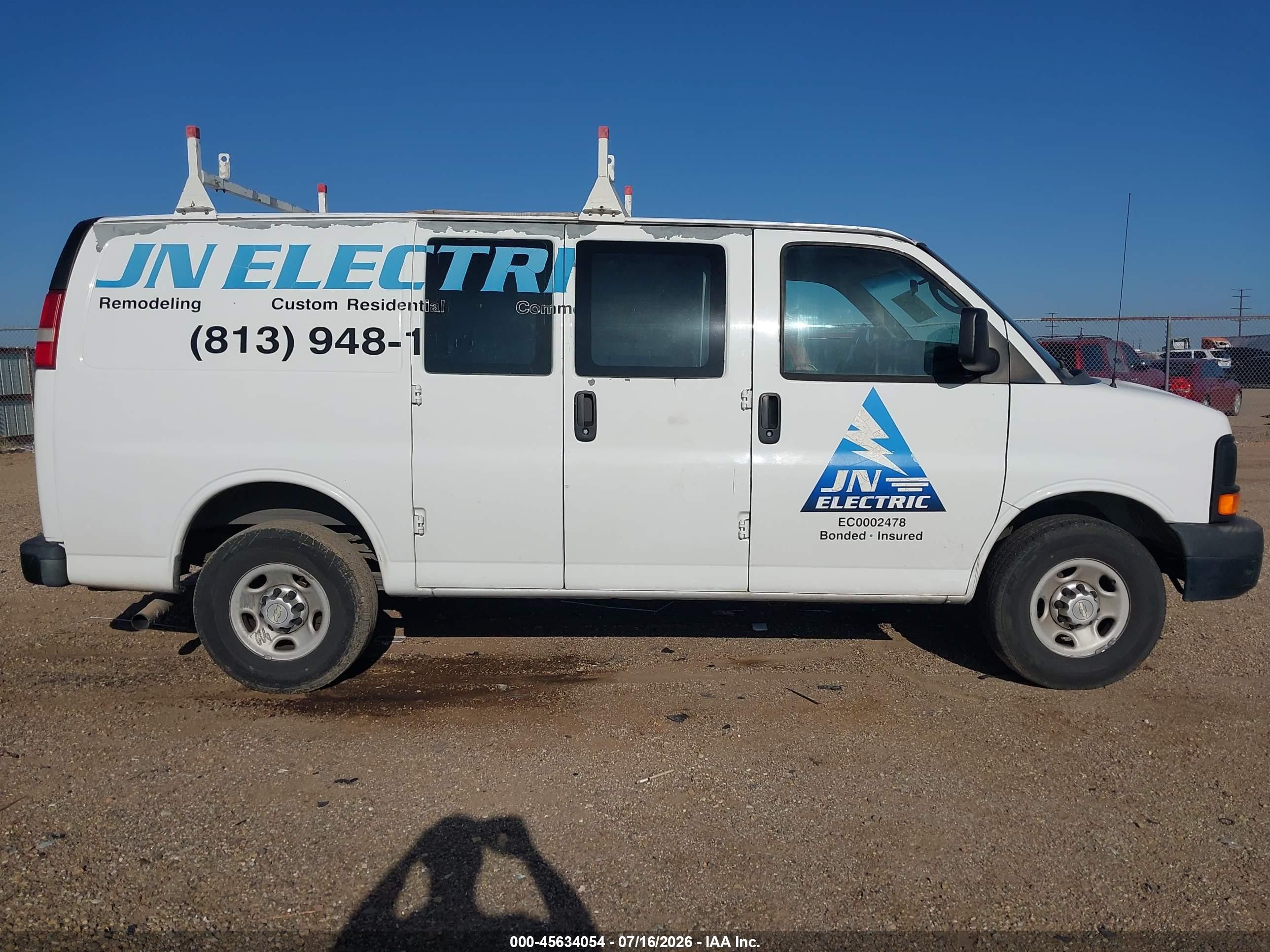 2013 Chevrolet Express 3500 Work Van White vin: 1GCZGTCGXD1128789