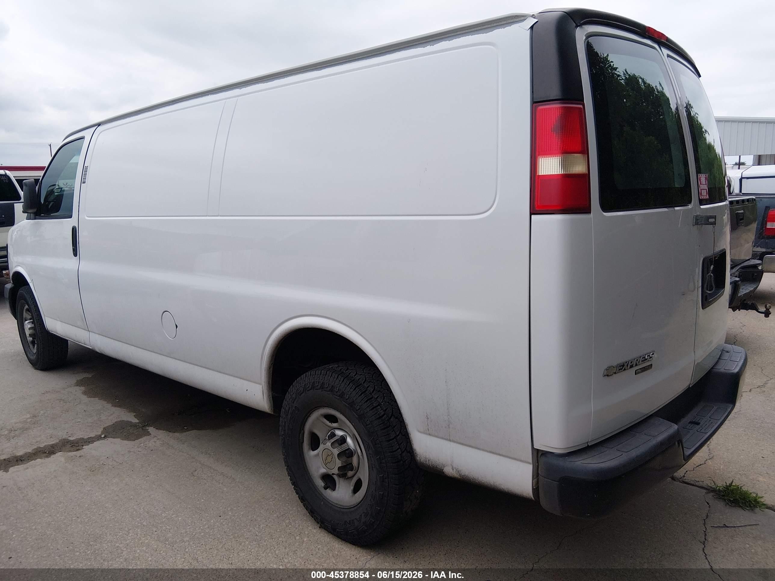 2014 Chevrolet Express 3500 Work Van Белый vin: 1GCZGUCA1E1149128