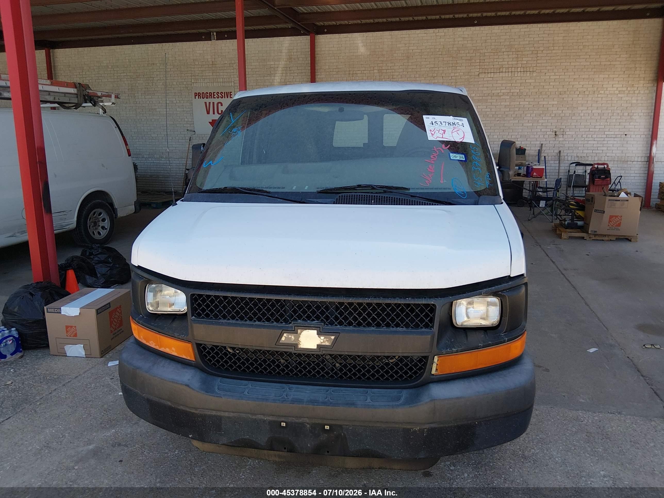 2014 Chevrolet Express 3500 Work Van Белый vin: 1GCZGUCA1E1149128