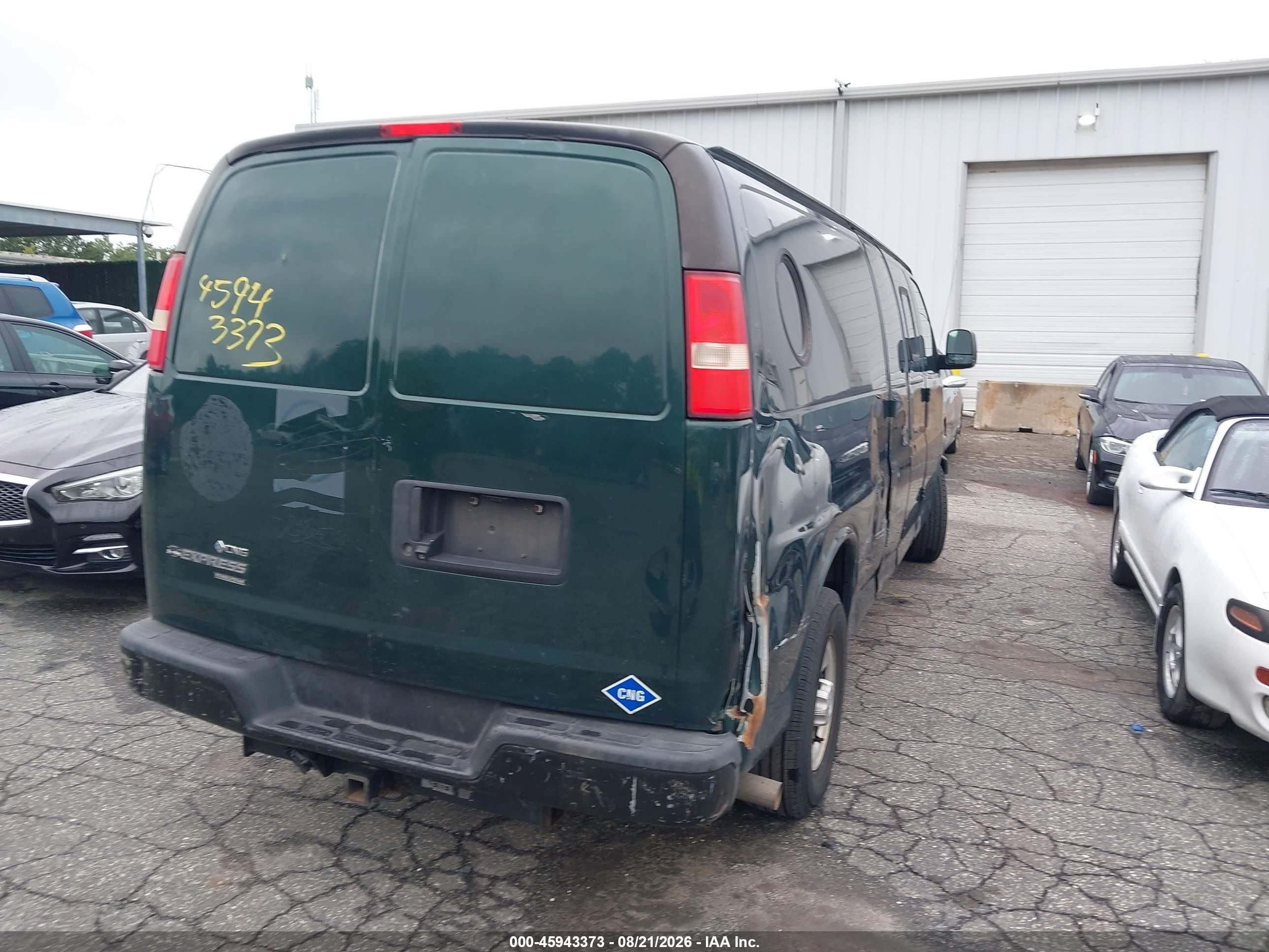 2014 Chevrolet Express 3500 Work Van Green vin: 1GCZGUCBXE1190799