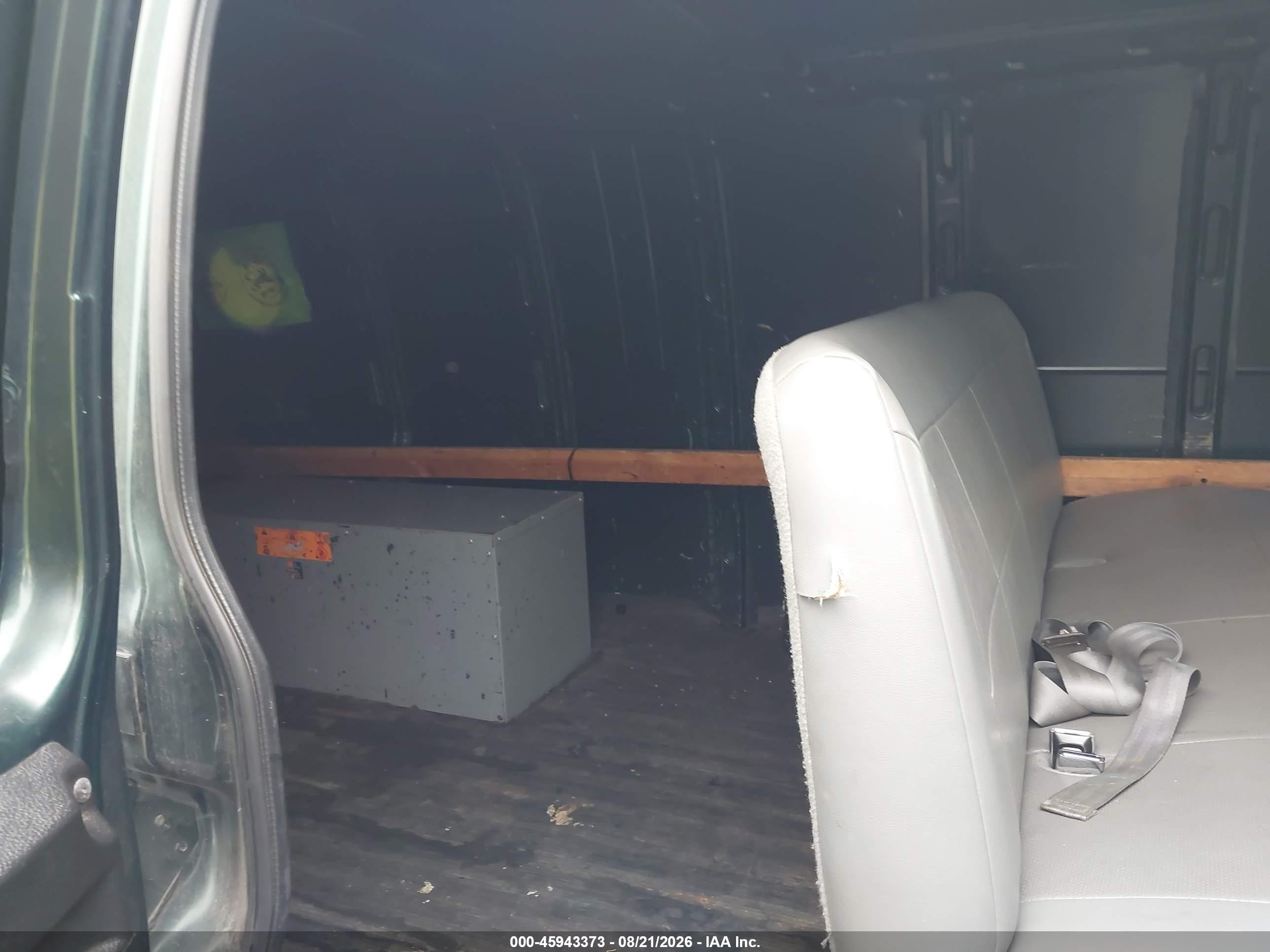 2014 Chevrolet Express 3500 Work Van Green vin: 1GCZGUCBXE1190799
