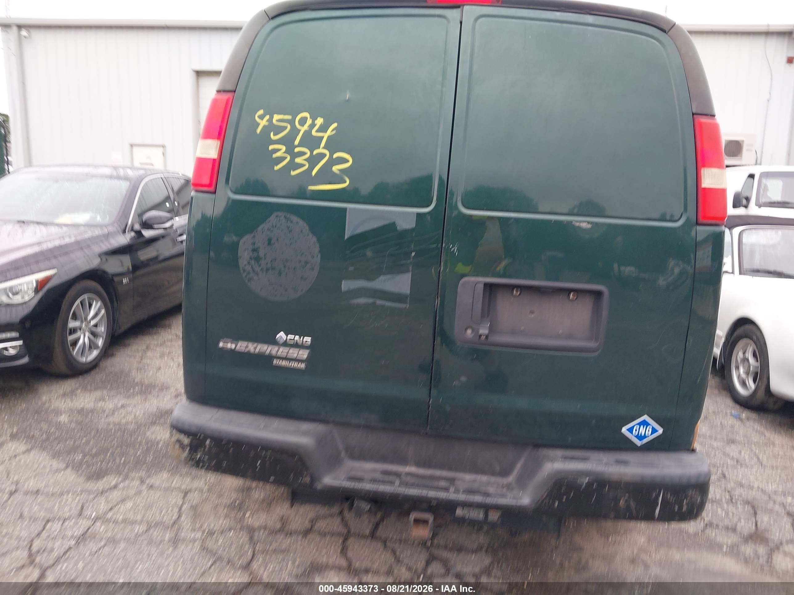2014 Chevrolet Express 3500 Work Van Green vin: 1GCZGUCBXE1190799