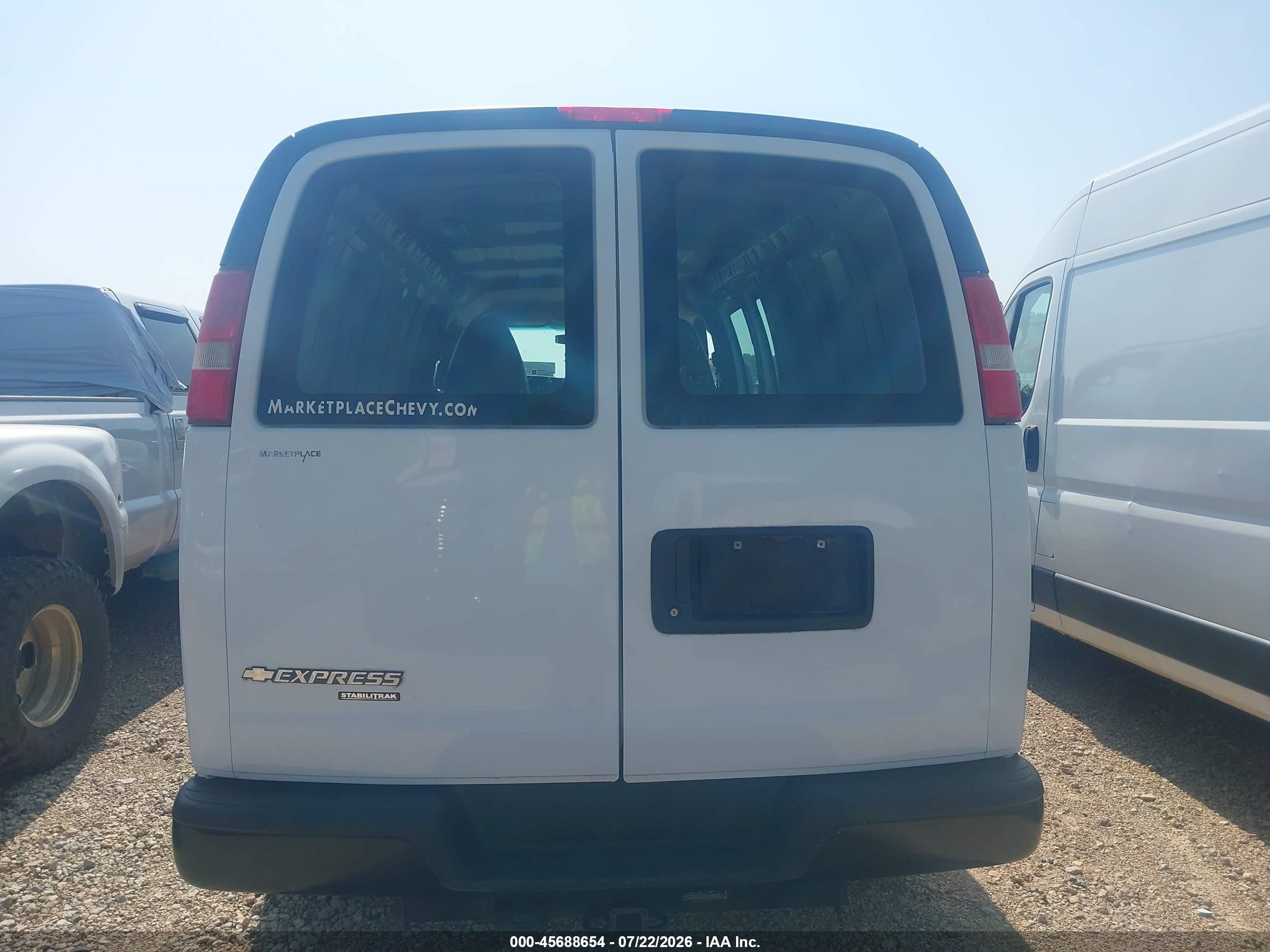 2015 Chevrolet Express 3500 Work Van White vin: 1GCZGUCG0F1283697