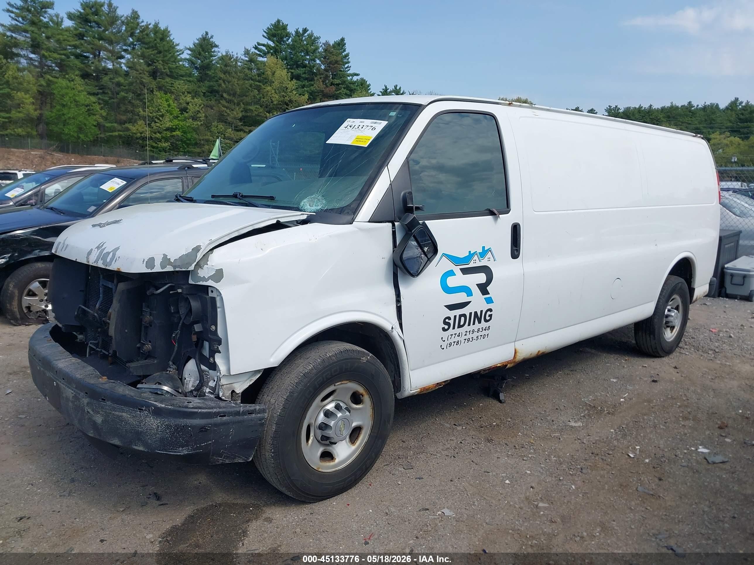 2011 Chevrolet Express 3500 Work Van White vin: 1GCZGUCG4B1183676