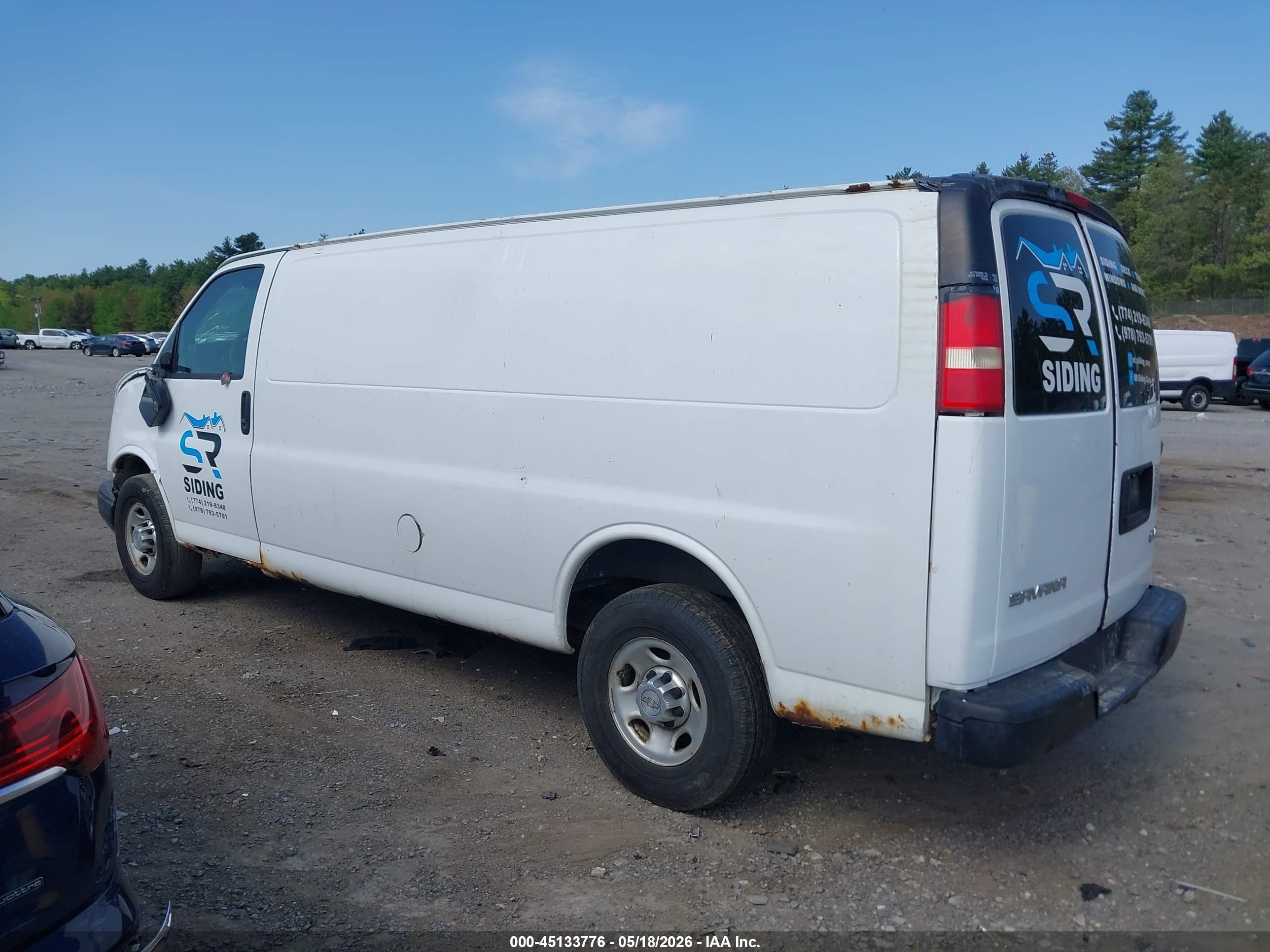 2011 Chevrolet Express 3500 Work Van White vin: 1GCZGUCG4B1183676