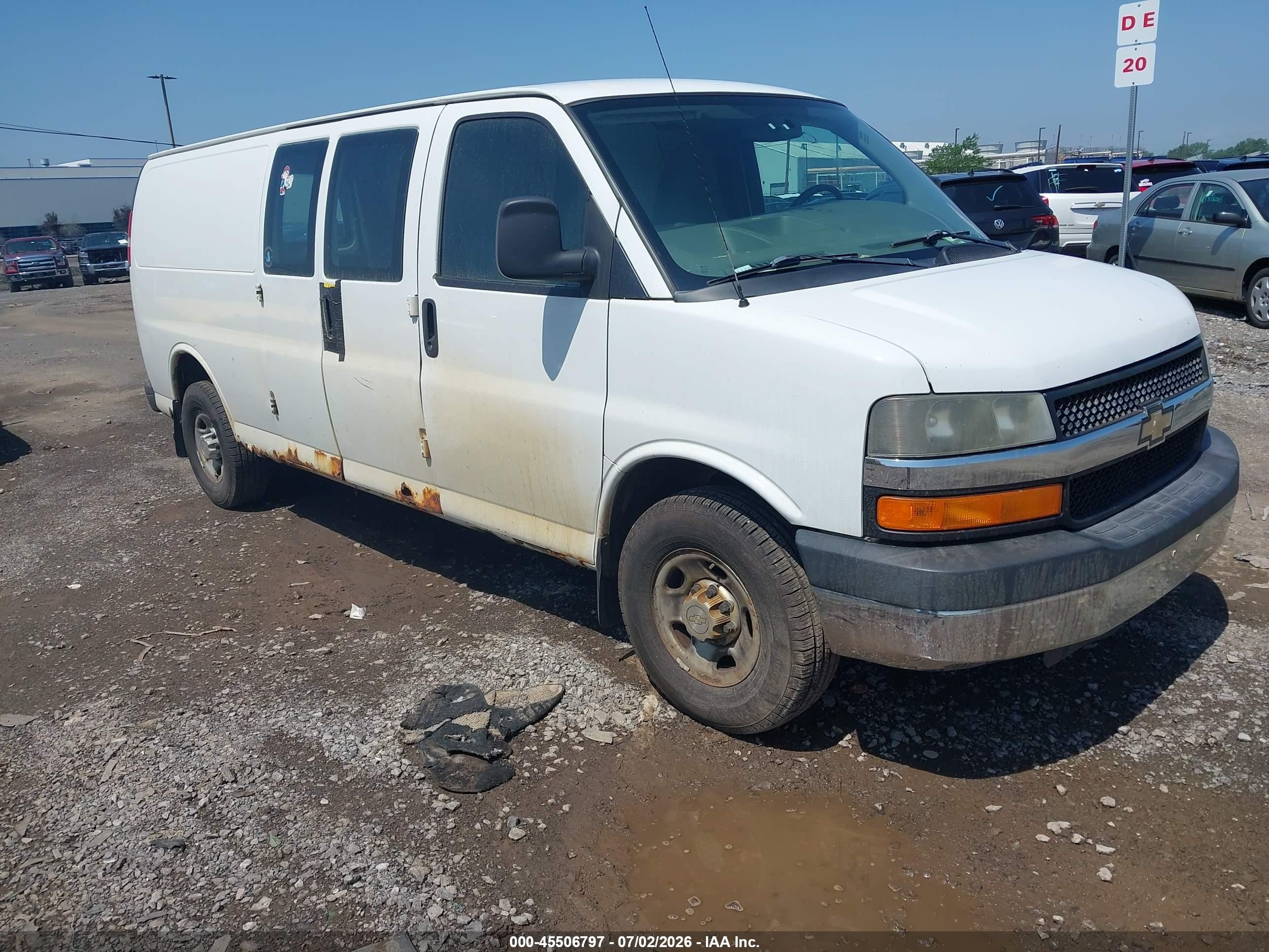 2013 Chevrolet Express 3500 Work Van Белый vin: 1GCZGUCG4D1183549