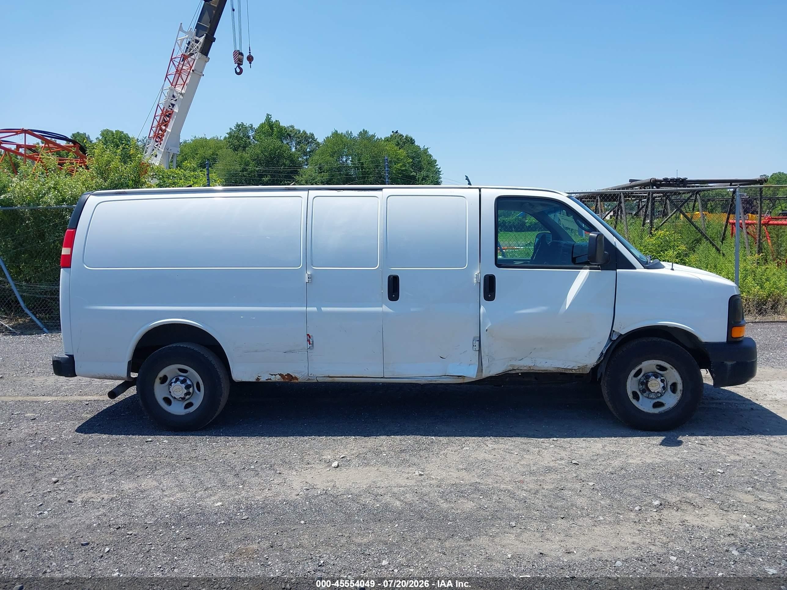 2014 Chevrolet Express 3500 Work Van Белый vin: 1GCZGUCG6E1135231