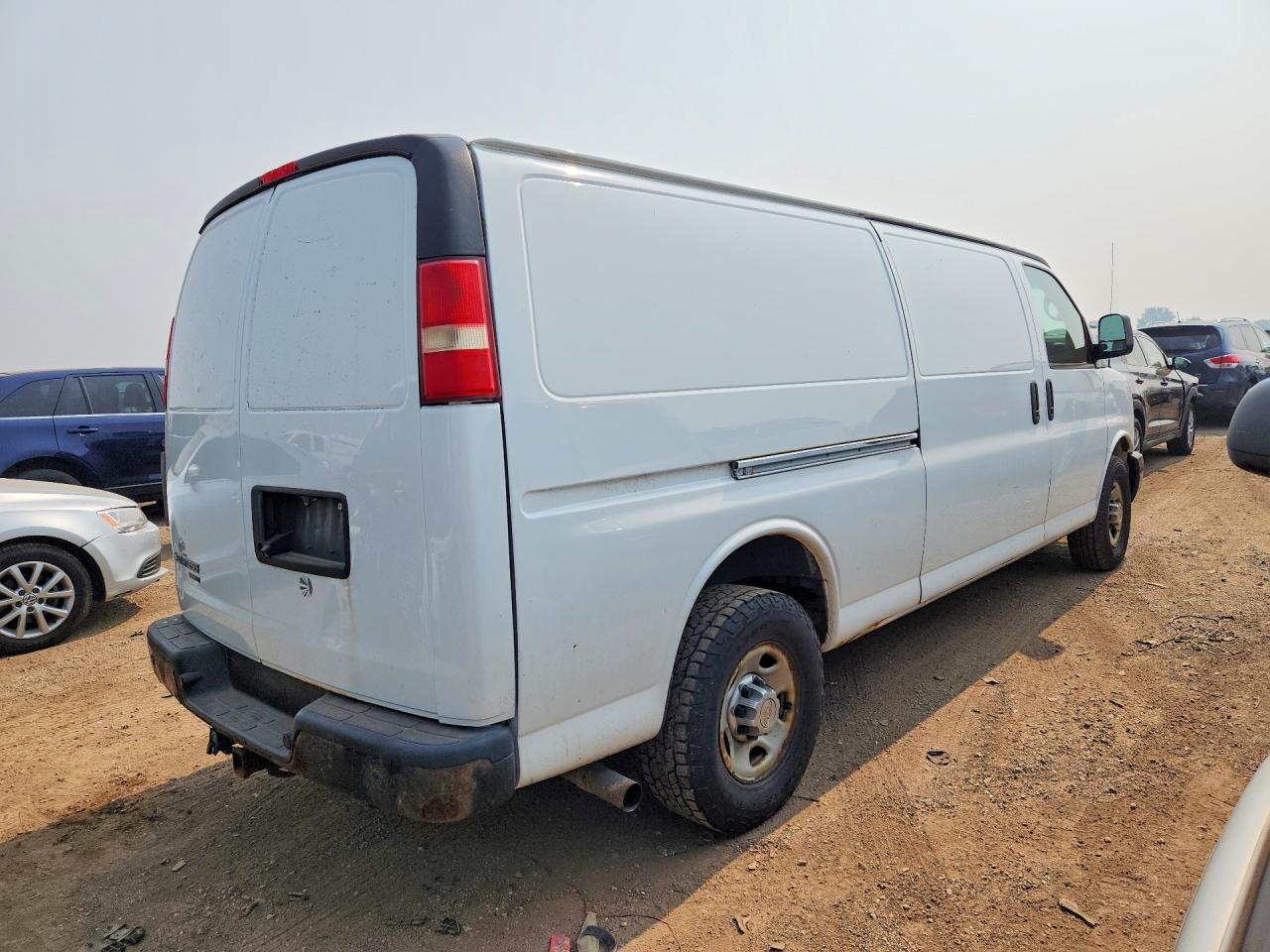 2014 Chevrolet Express White vin: 1GCZGUCG6E1164308